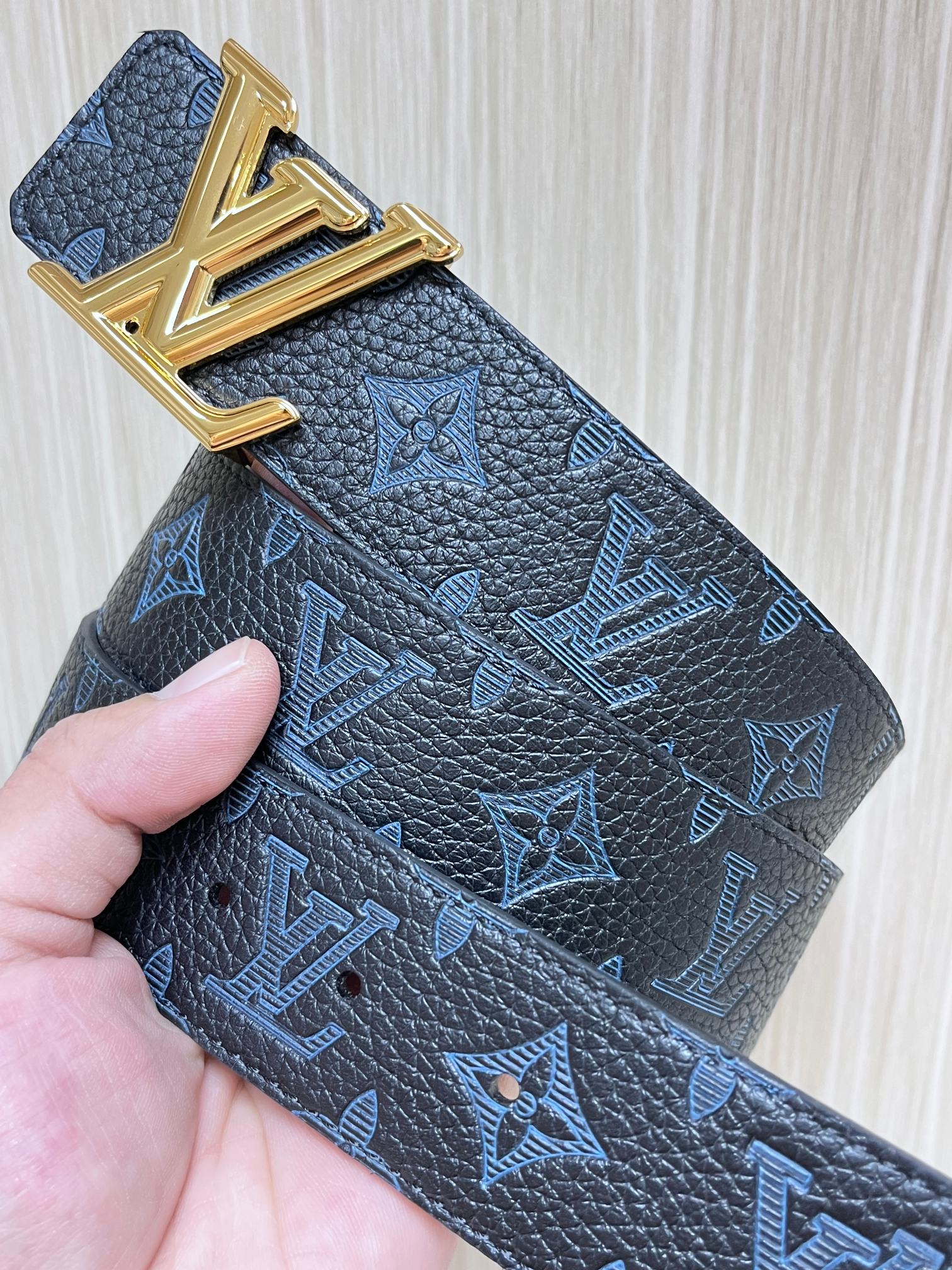 Louis Vuitton Basic Belt Cow Leather Gold M-l