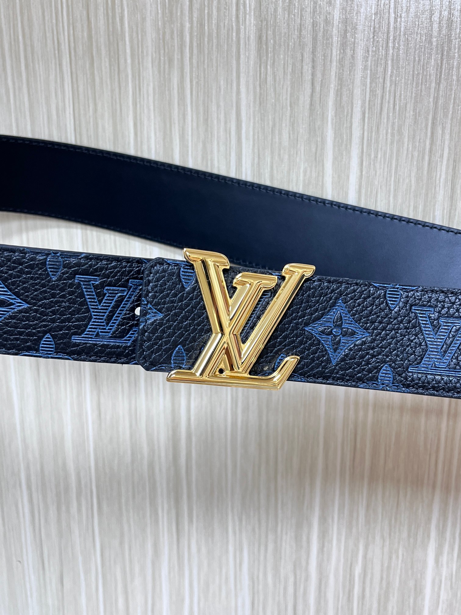 Louis Vuitton Basic Belt Cow Leather Gold M-l