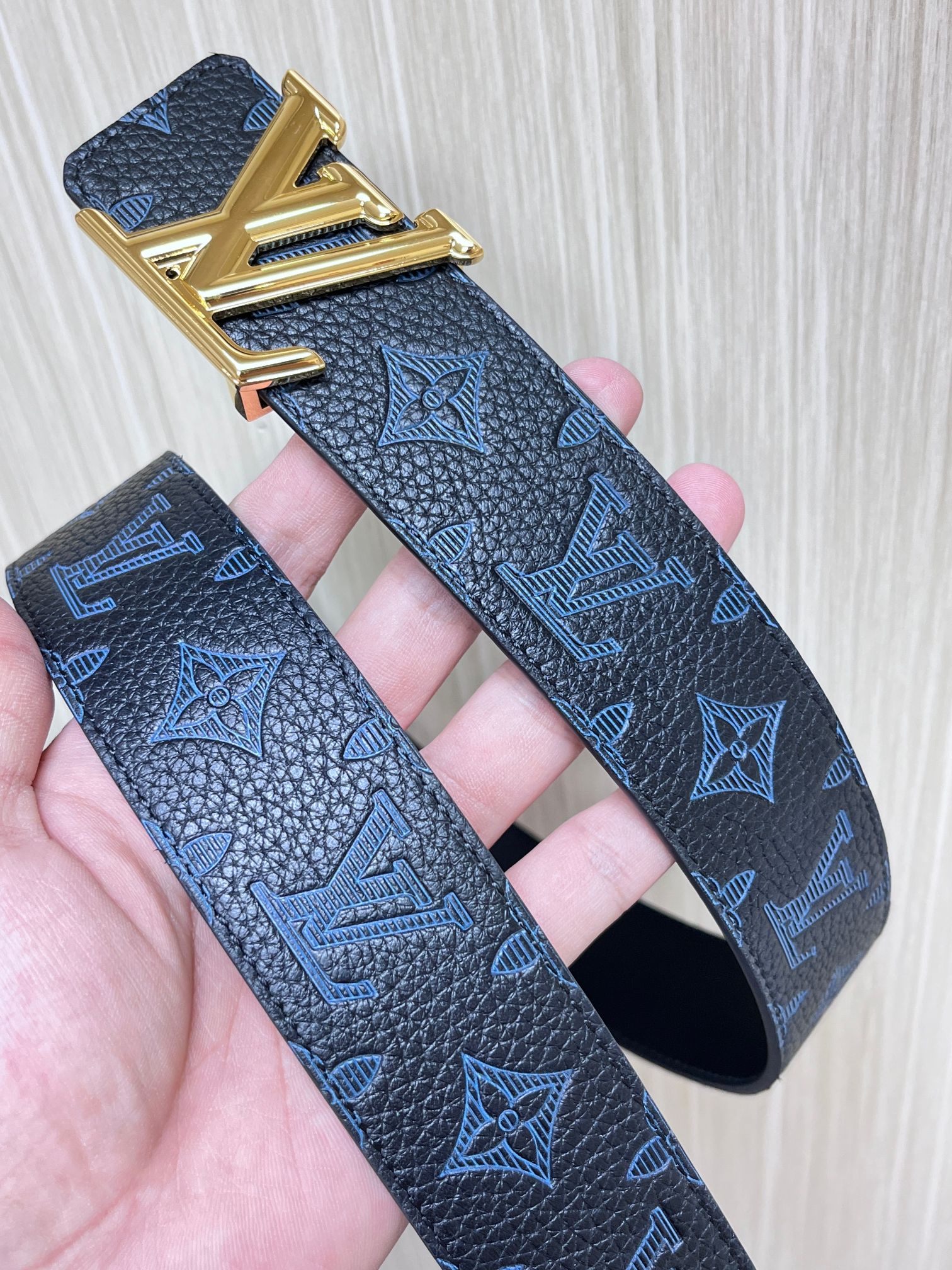 Louis Vuitton Basic Belt Cow Leather Gold M-l