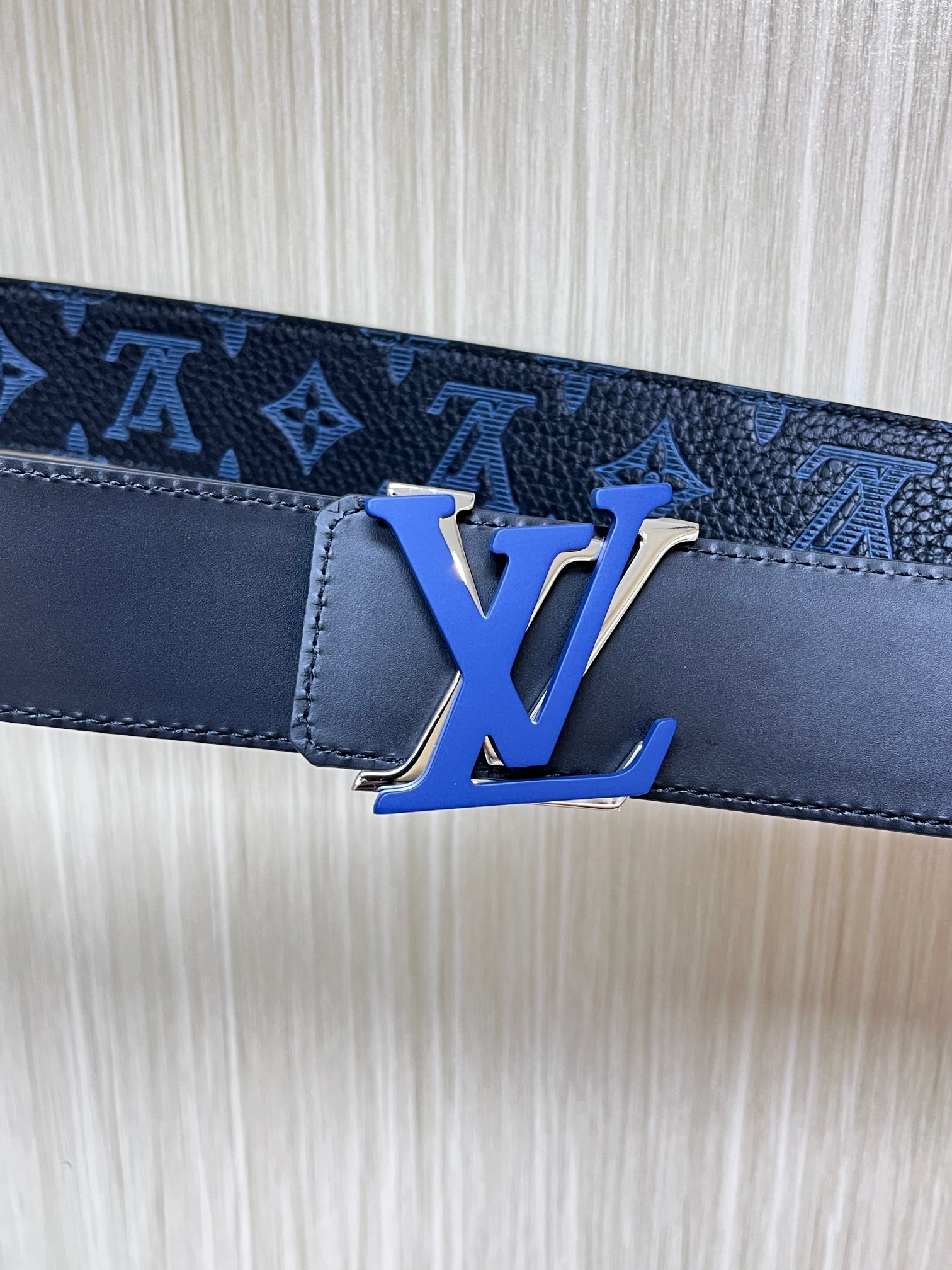 Louis Vuitton Basic Belt Cow Leather Silver M-l
