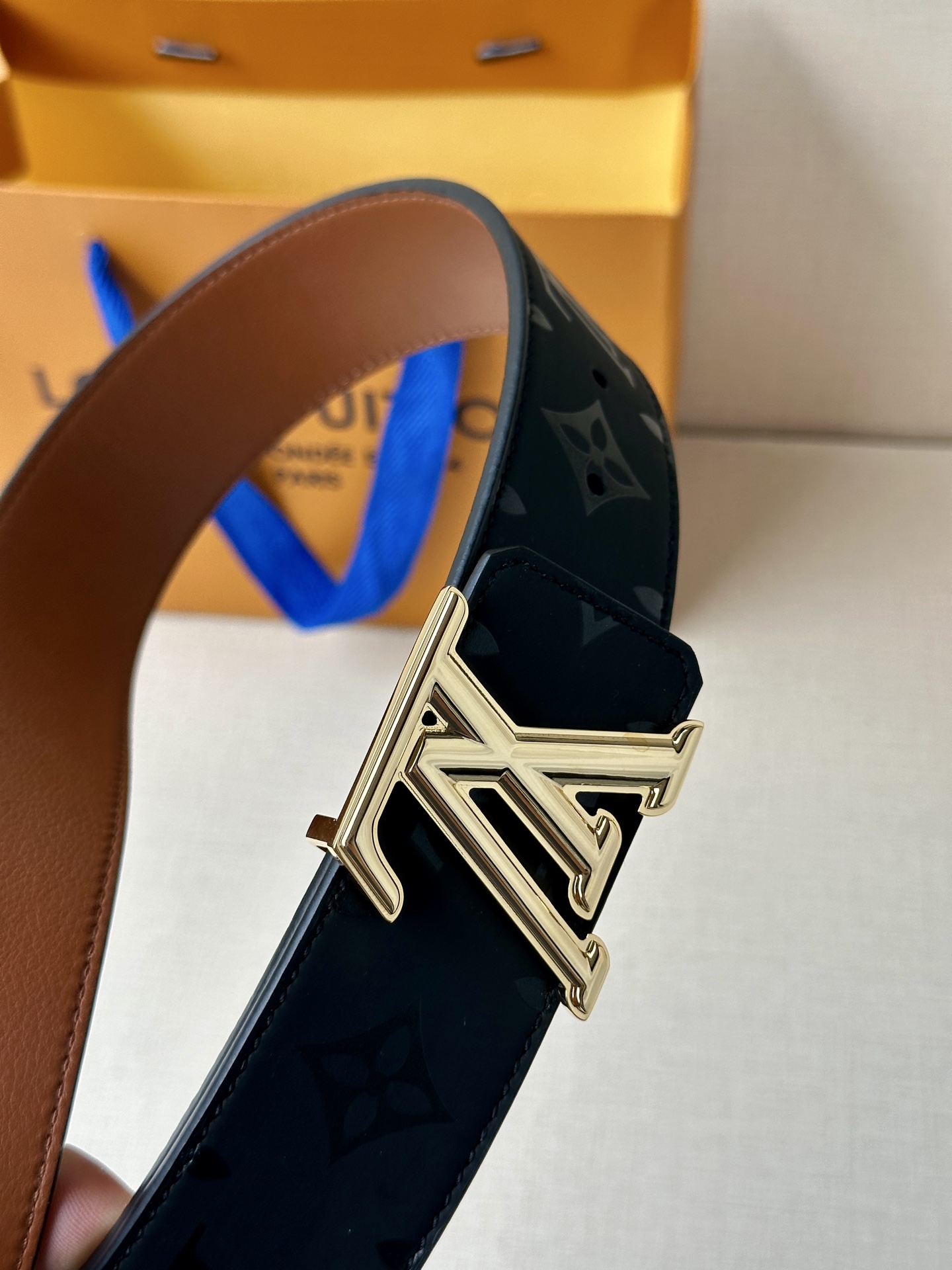 Louis Vuitton Leather Belt S-m-l