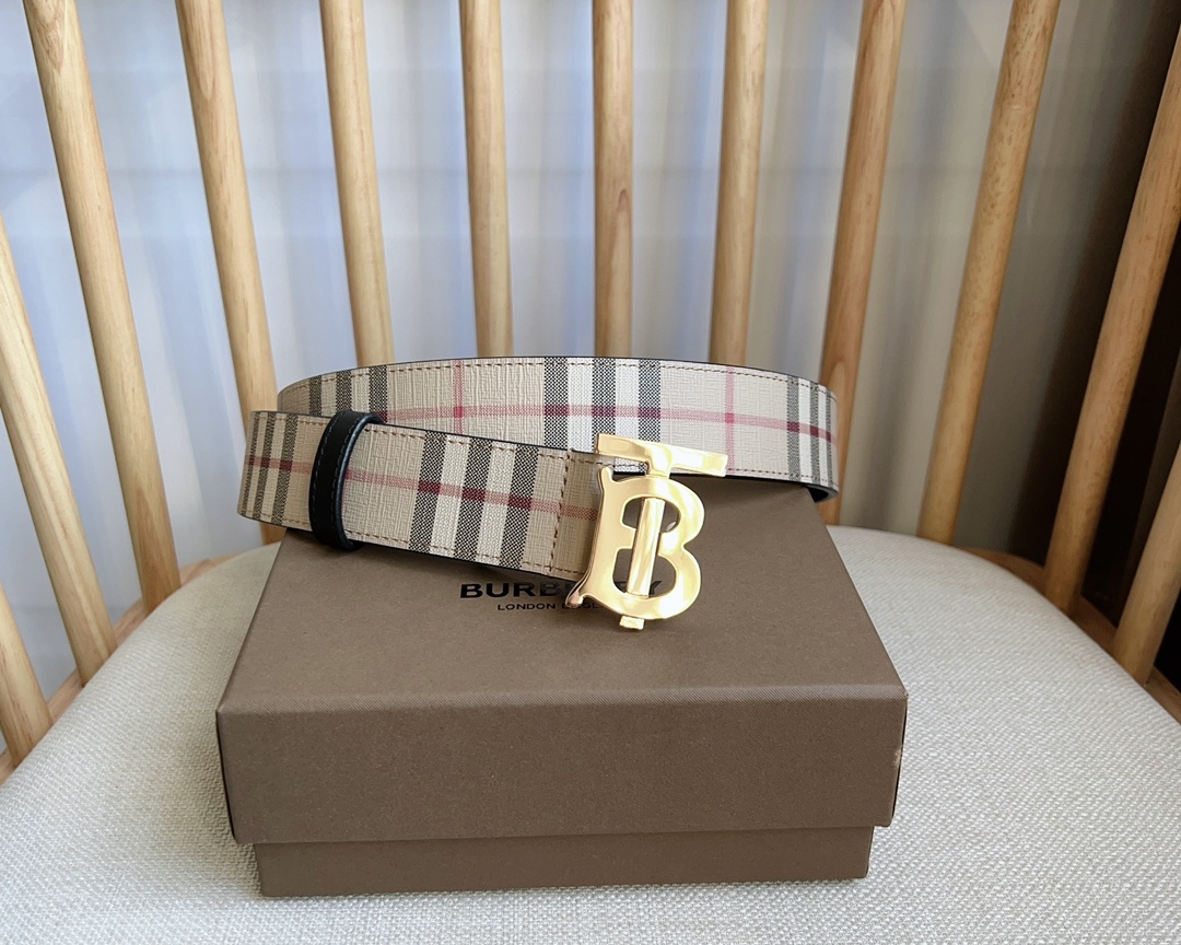 Burberry Basic Belt M-l