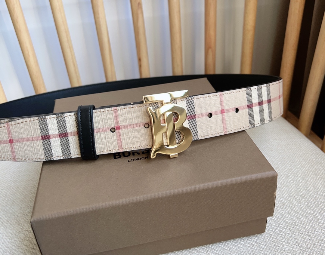 Burberry Basic Belt M-l