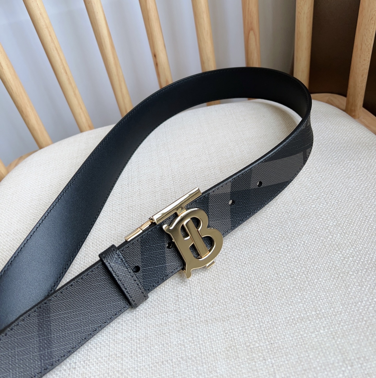 Burberry Basic Belt M-l