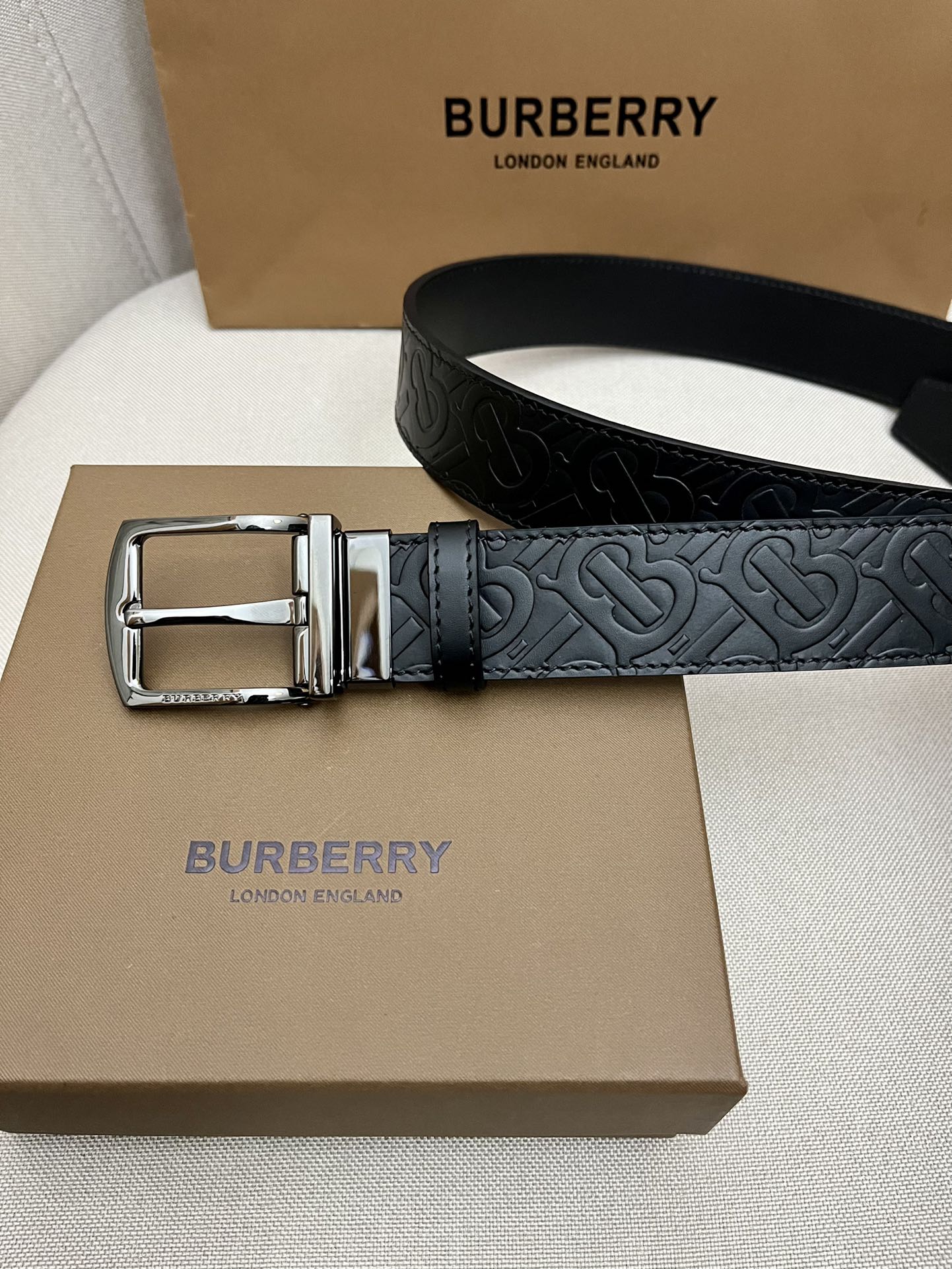 Burberry Male Leather Belt Top Grain Leather M