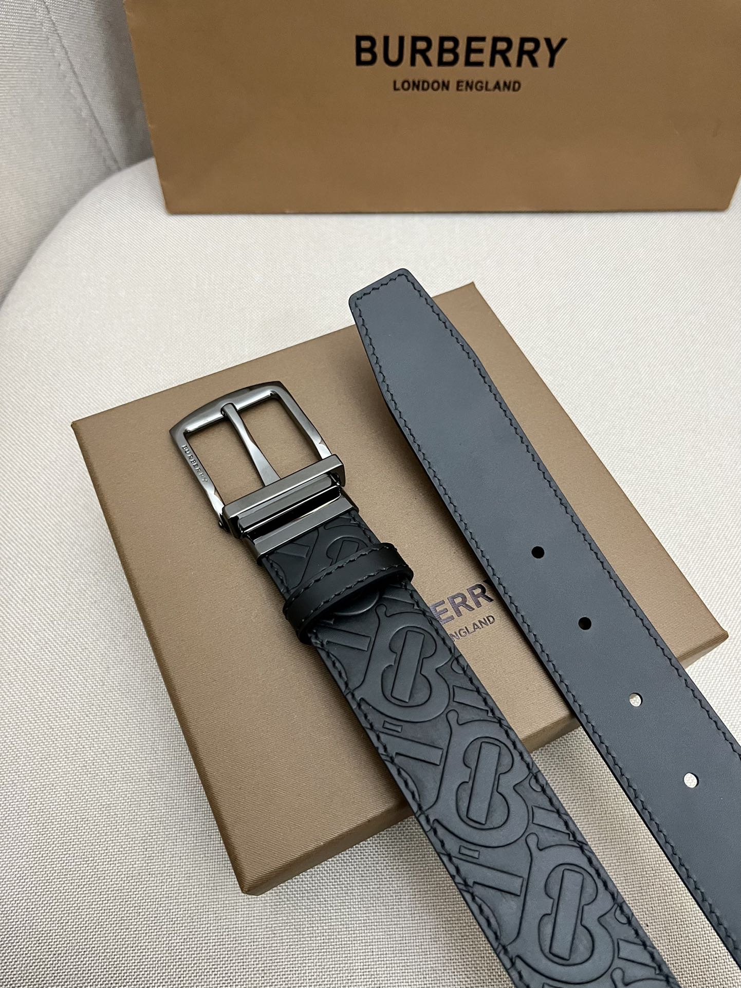 Burberry Male Leather Belt Top Grain Leather M