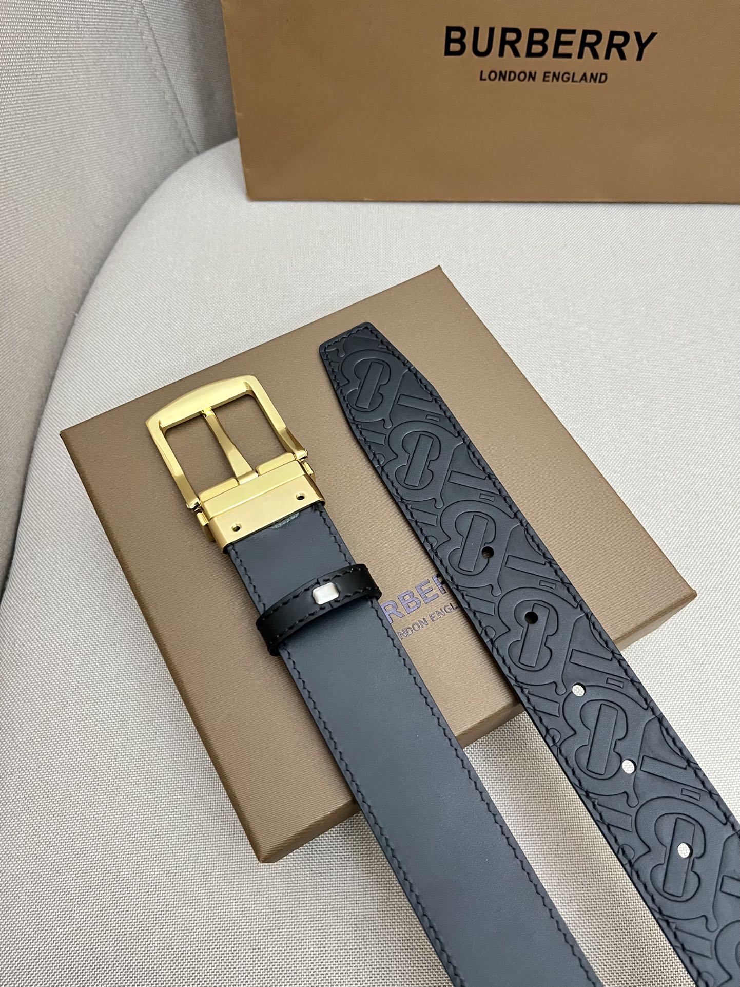 Burberry Male Leather Belt Top Grain Leather M