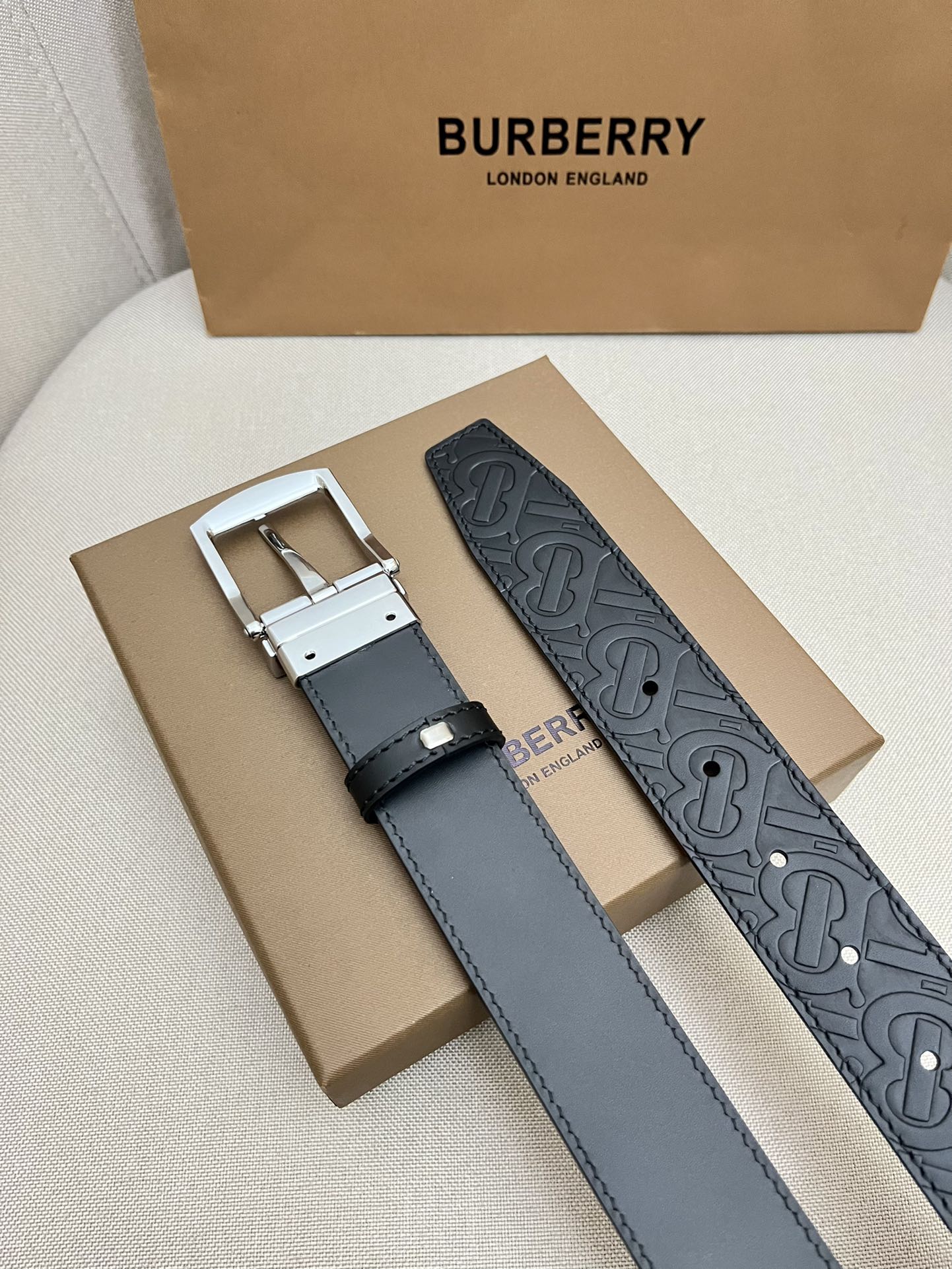 Burberry Male Leather Belt Top Grain Leather M