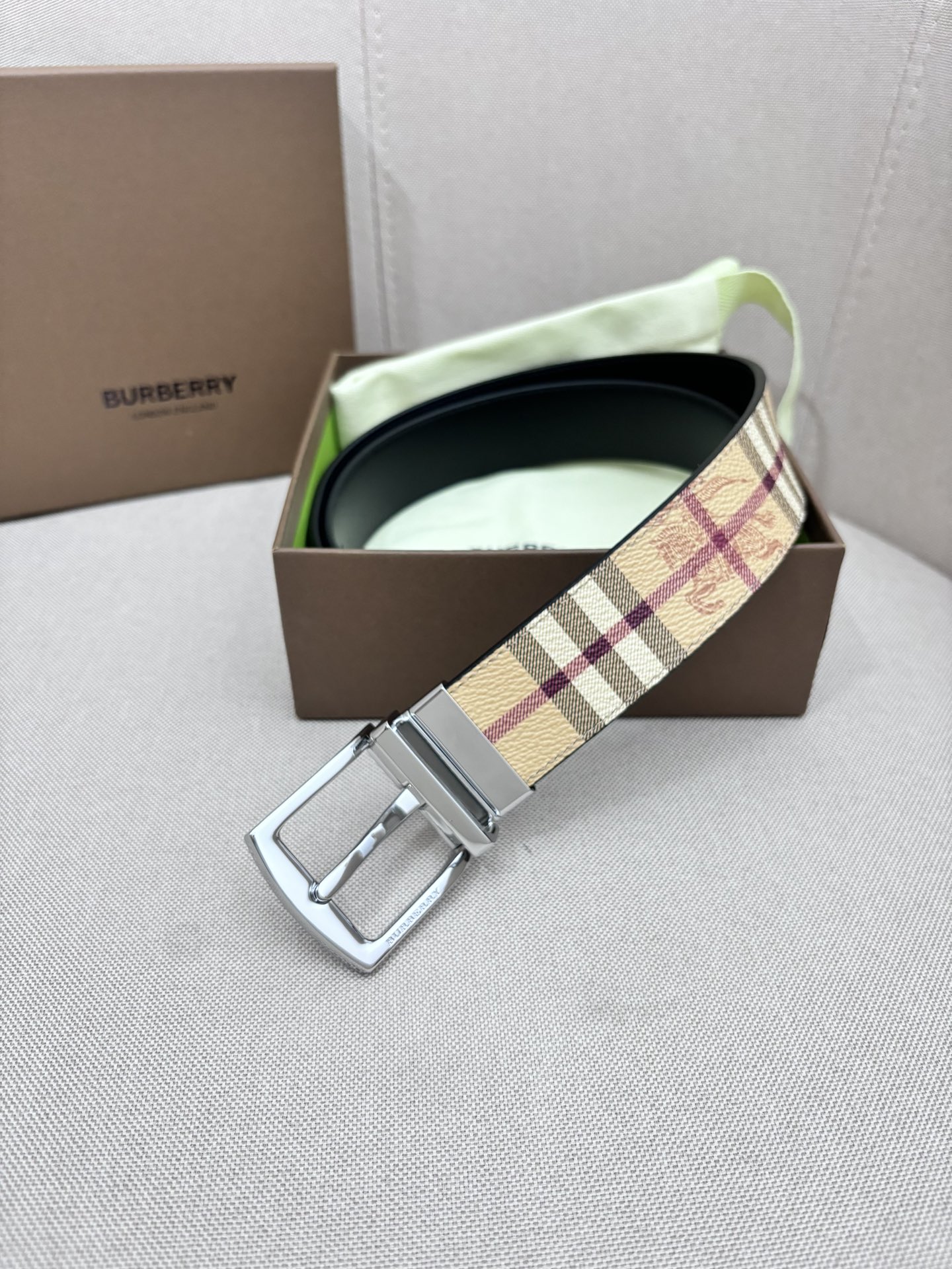 Burberry Male Leather Belt Top Grain Leather M
