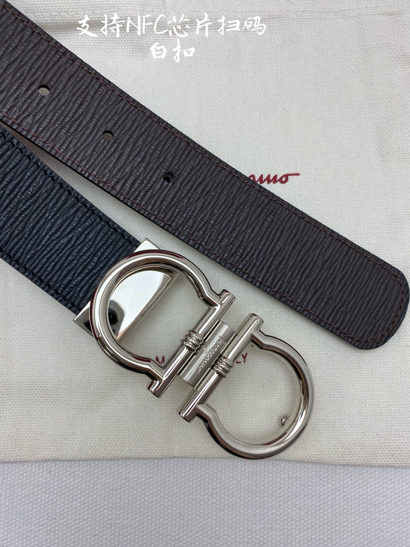 Salvatore Ferragamo Male Leather Belt Cow Leather M