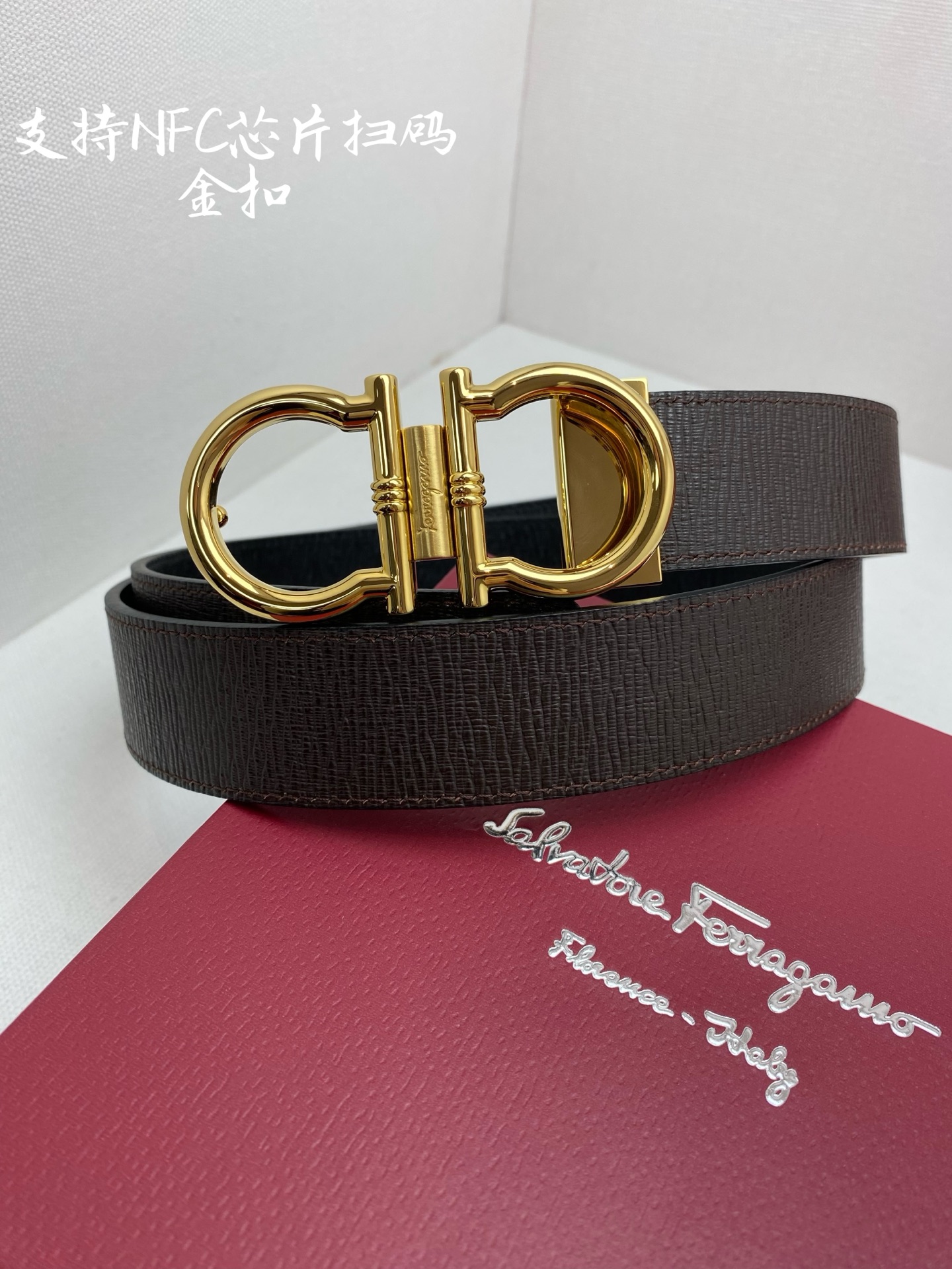 Salvatore Ferragamo Male Leather Belt Cow Leather M