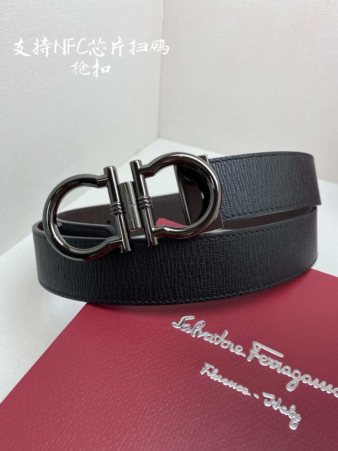 Salvatore Ferragamo Male Leather Belt Cow Leather M
