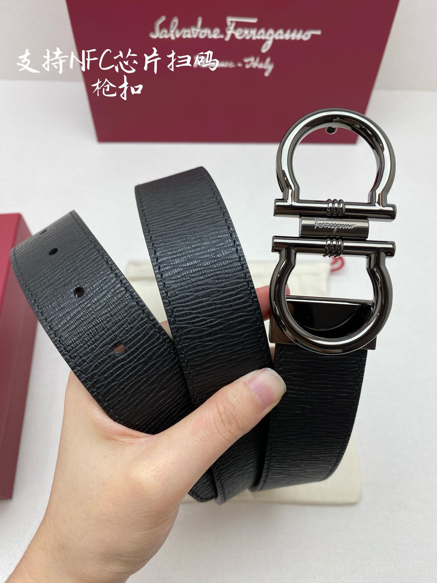 Salvatore Ferragamo Male Leather Belt Cow Leather M