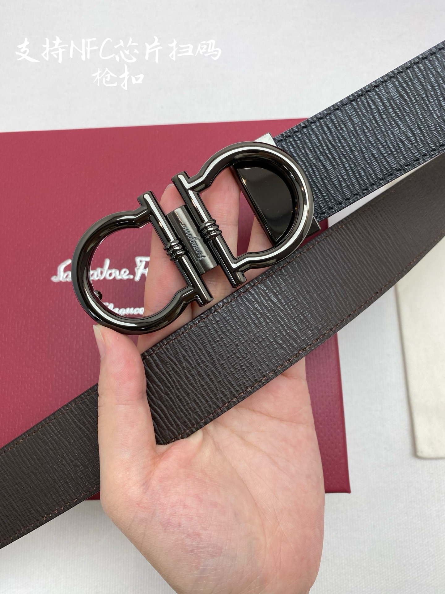 Salvatore Ferragamo Male Leather Belt Cow Leather M