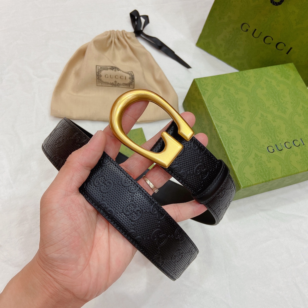 Gucci Basic Belt Top Grain Leather M