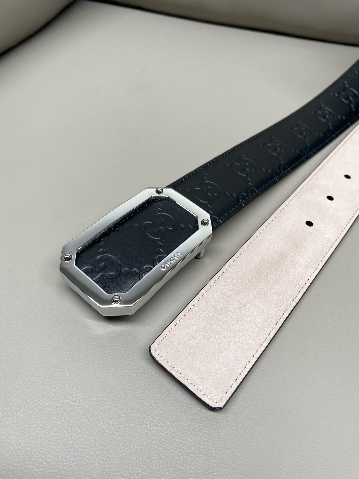 Gucci Basic Belt Cow Leather S