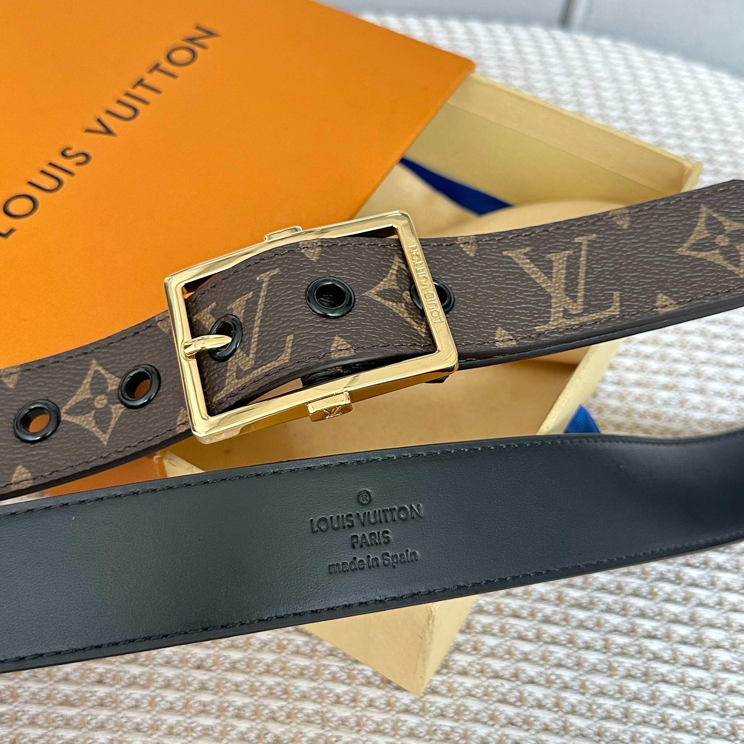 Louis Vuitton Male Basic Belt Cow Leather S-l