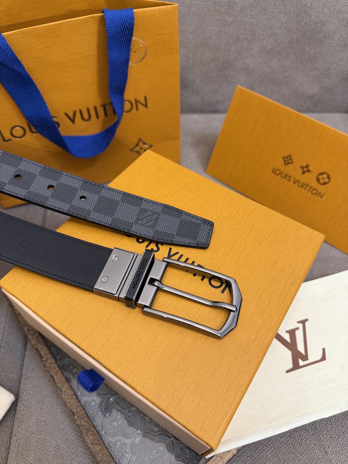 Louis Vuitton Leather Belt S-m-l