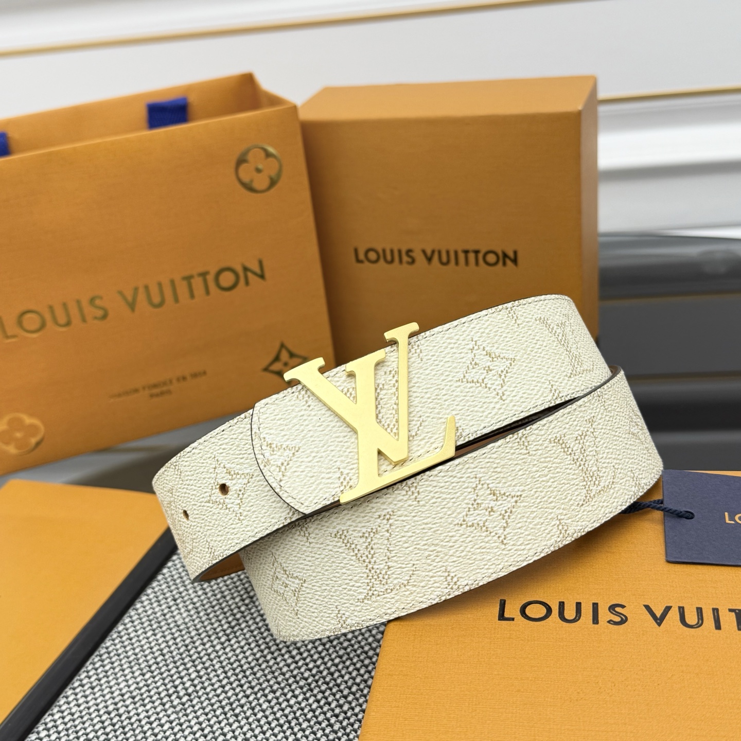 Louis Vuitton Male Basic Belt Canvas S-m-l