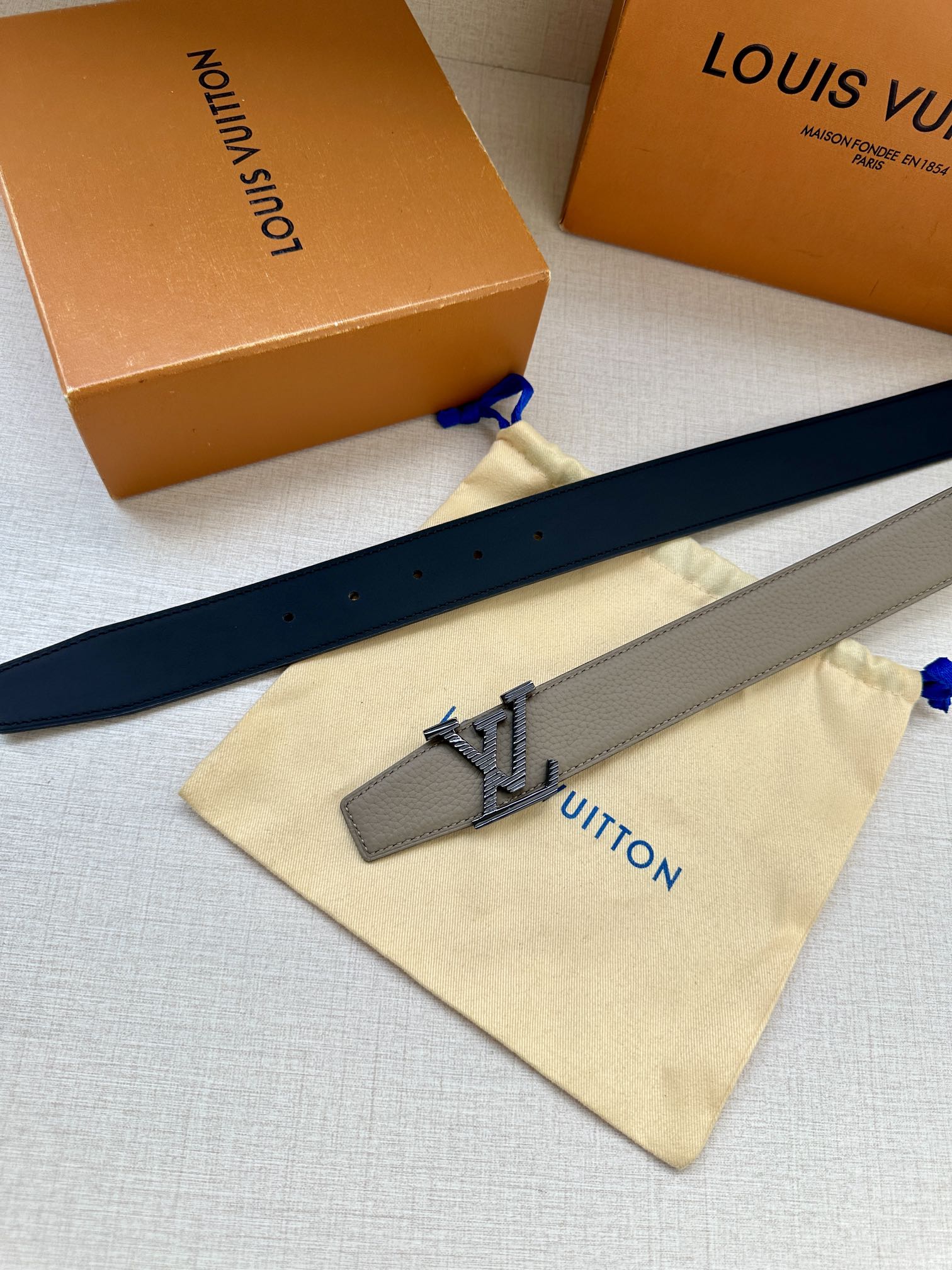 Louis Vuitton Basic Belt L