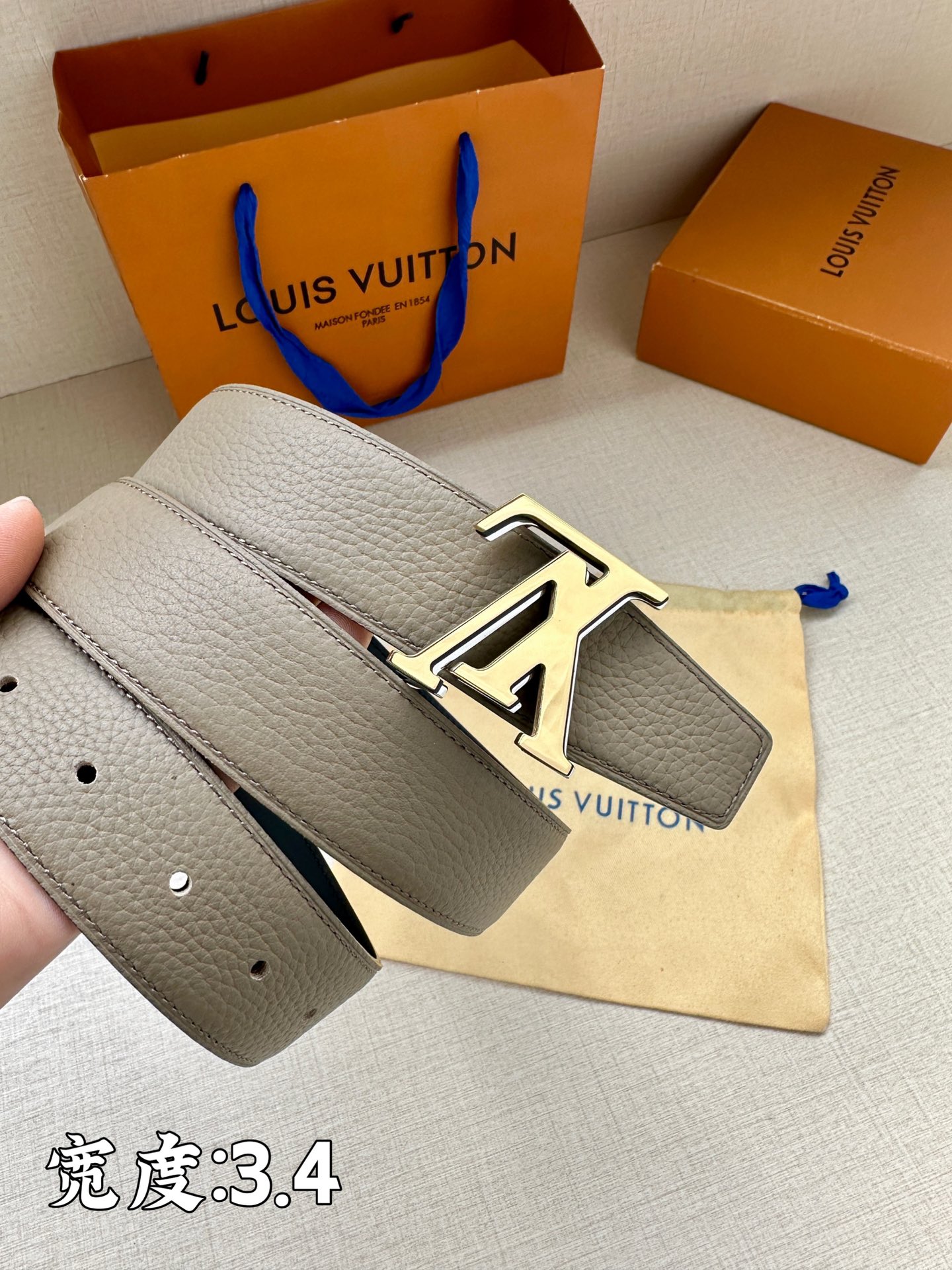 Louis Vuitton Male Basic Belt L