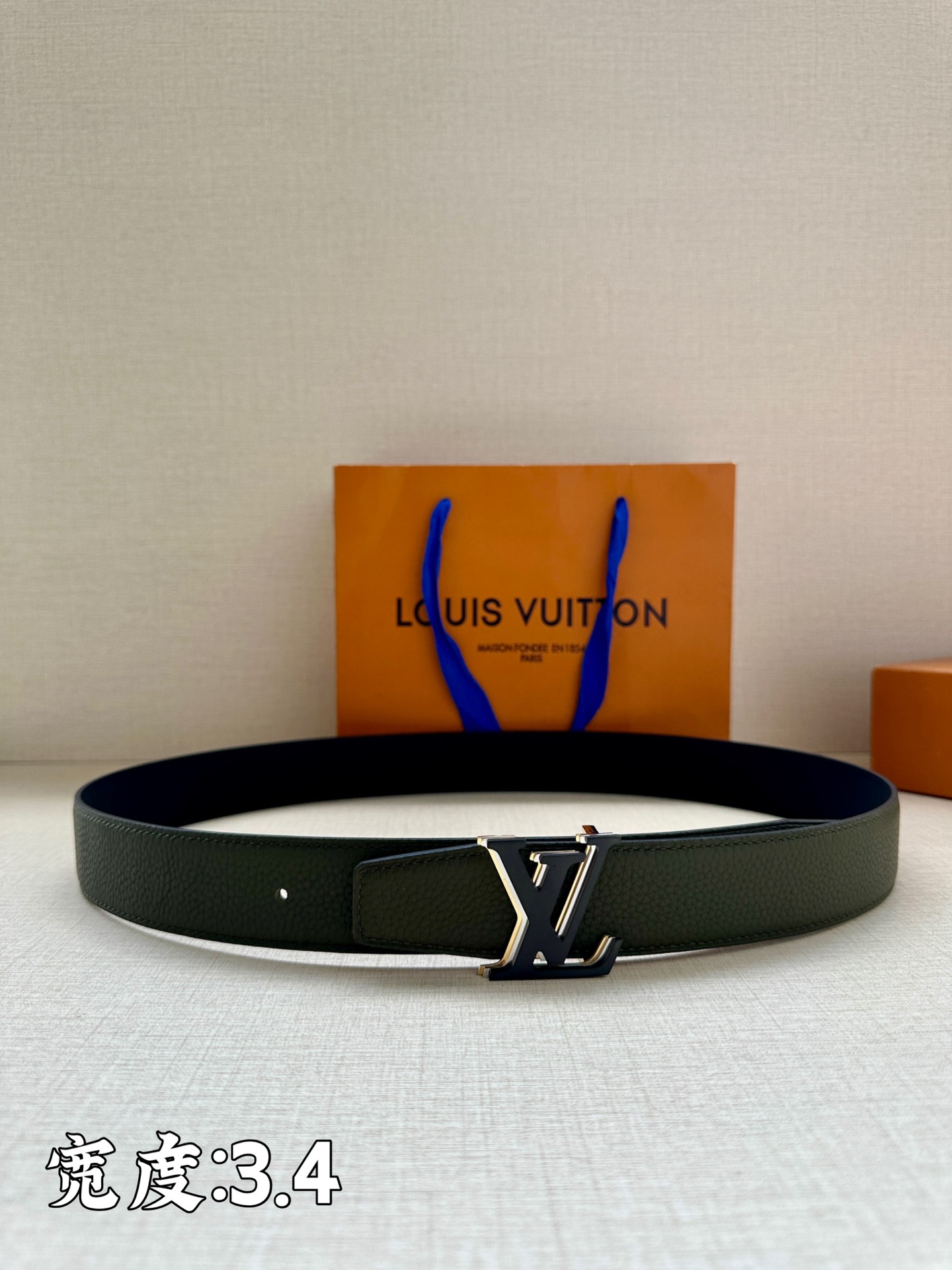 Louis Vuitton Male Basic Belt L
