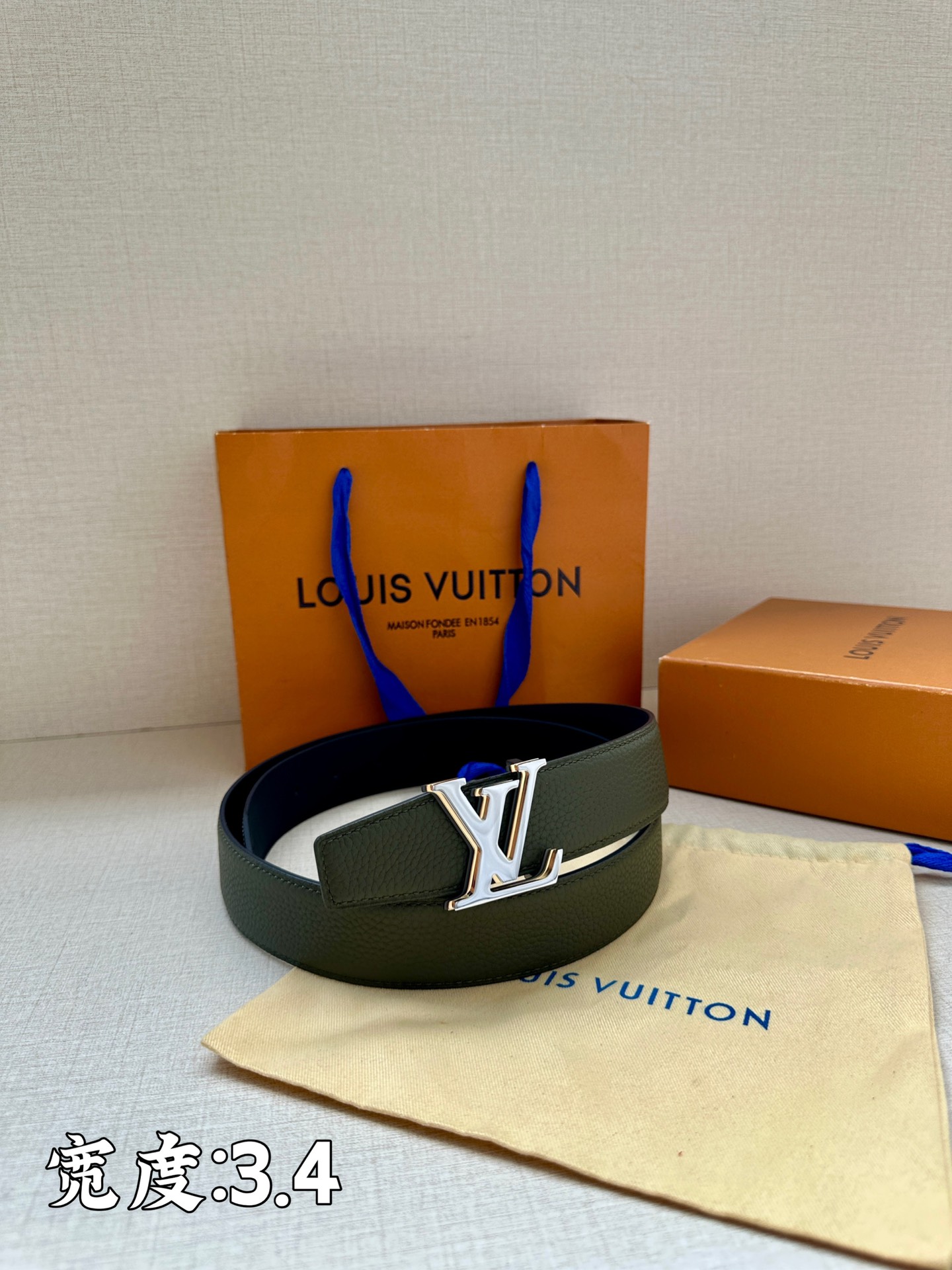 Louis Vuitton Male Basic Belt L