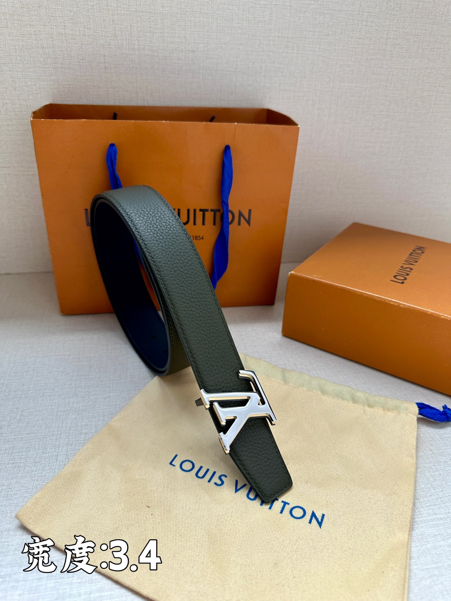 Louis Vuitton Male Basic Belt L