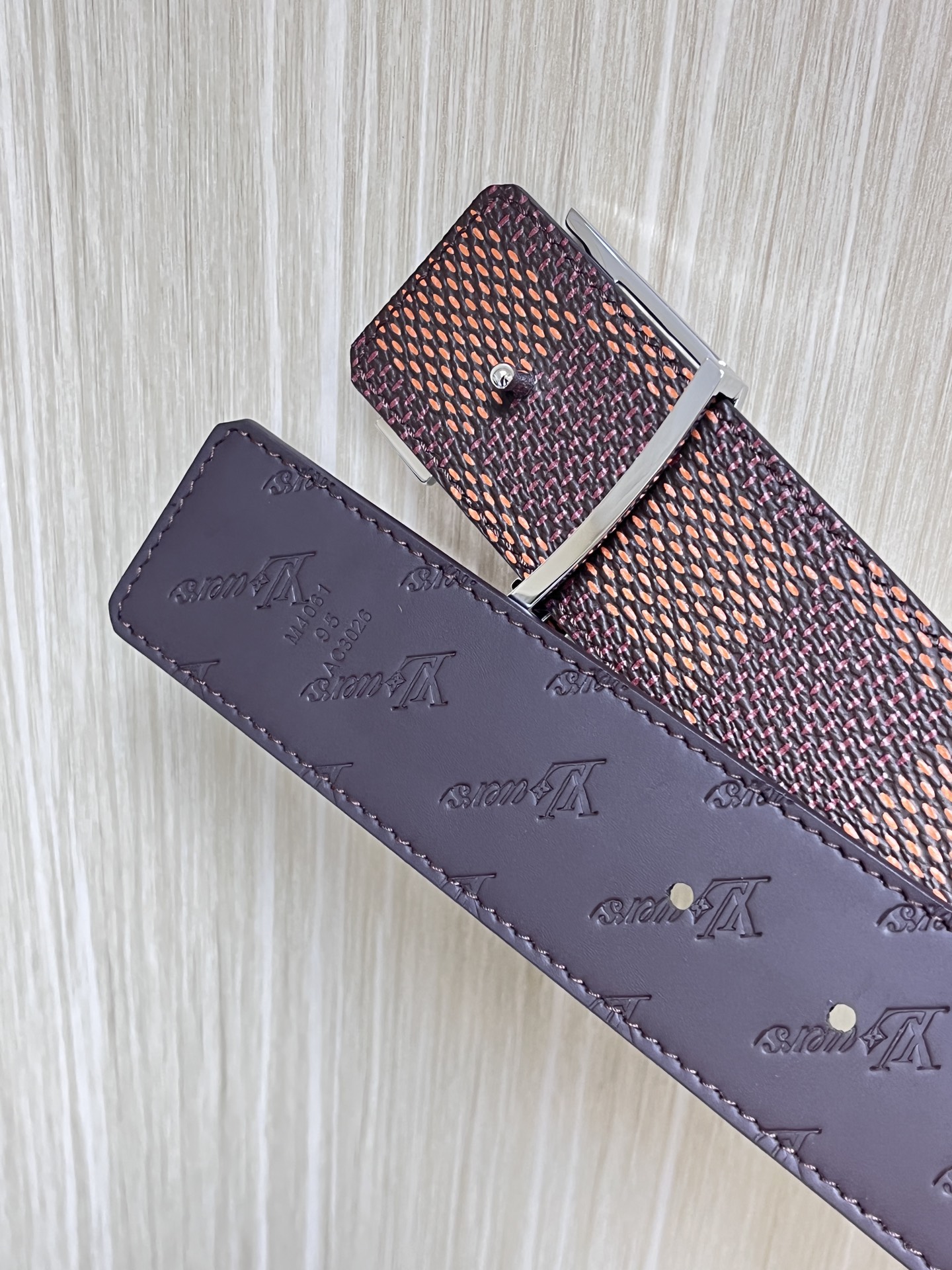 Louis Vuitton Male Basic Belt Cow Leather L