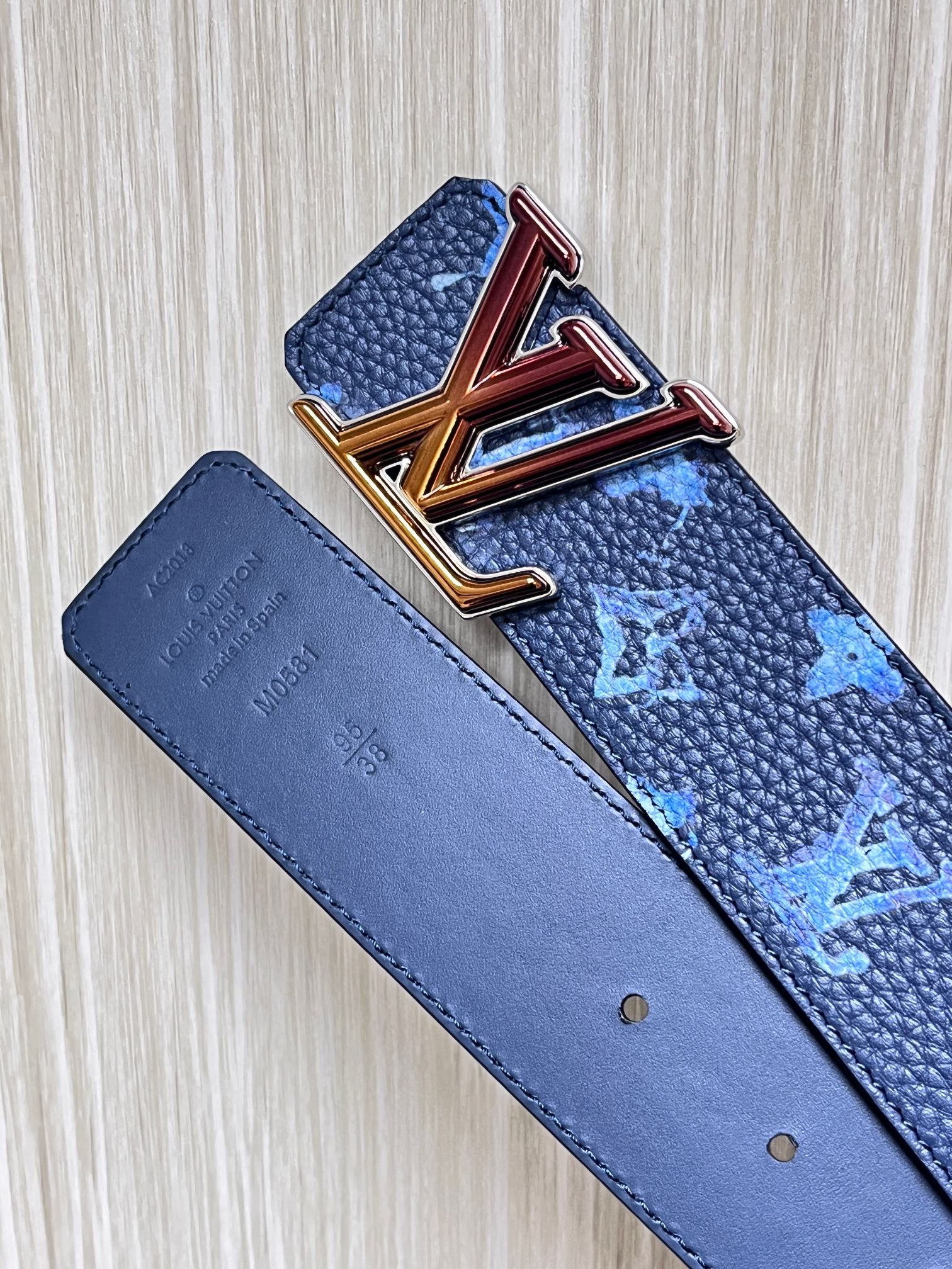 Louis Vuitton Male Basic Belt Cow Leather L