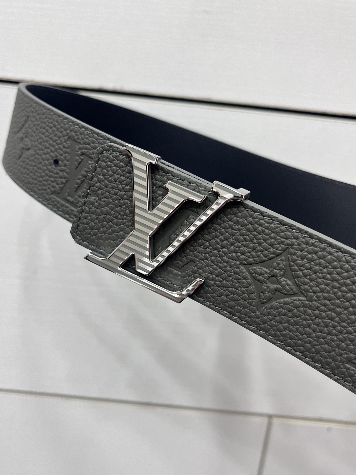 Louis Vuitton Male Basic Belt Cow Leather 40mm-l