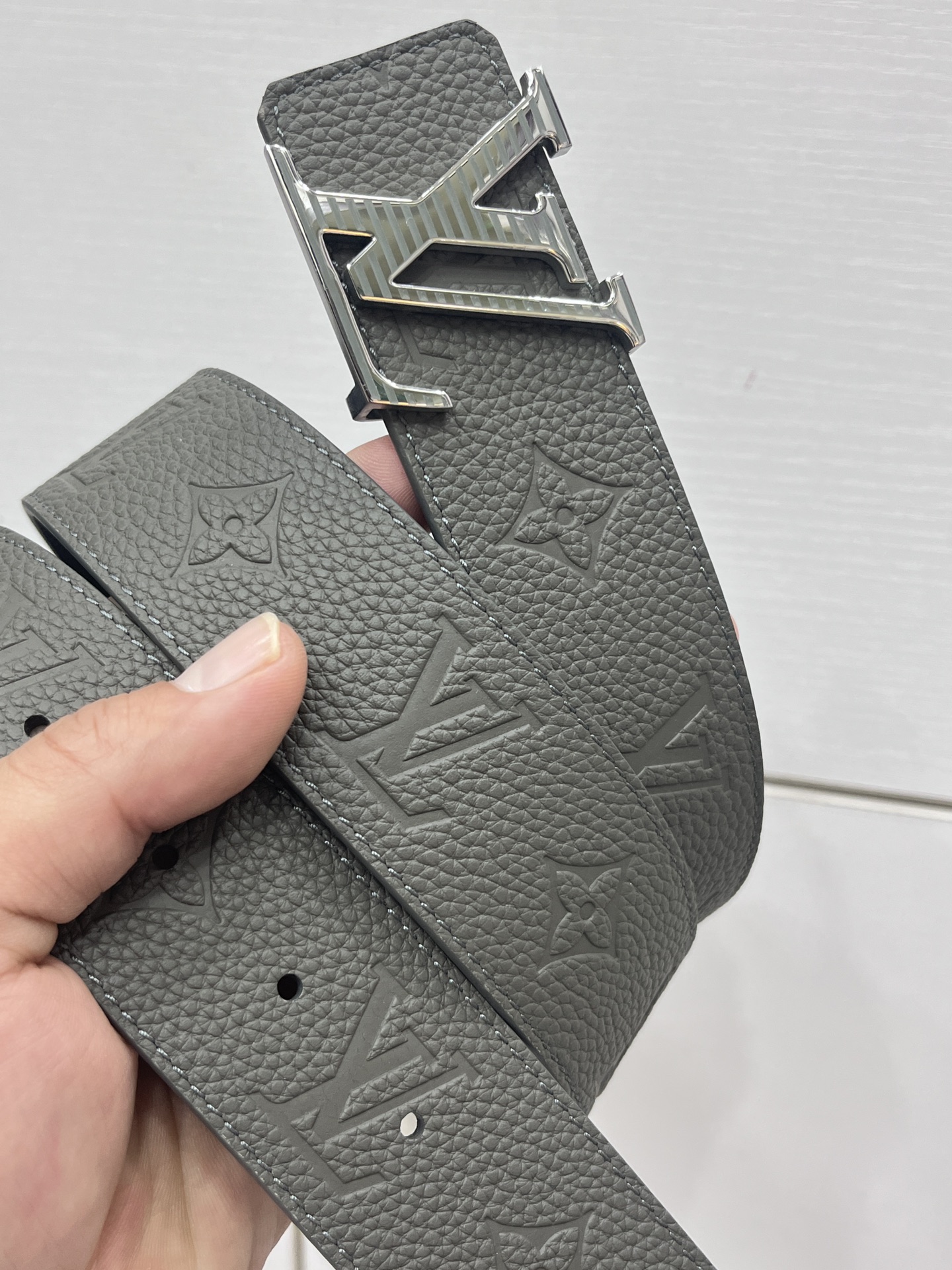 Louis Vuitton Male Basic Belt Cow Leather 40mm-l