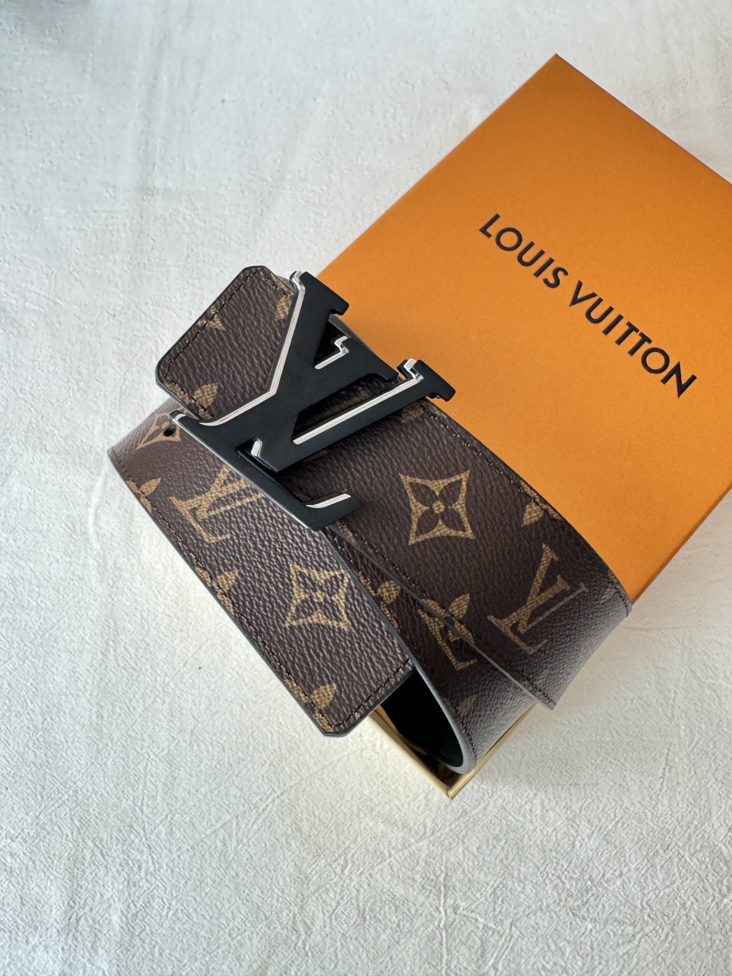 Louis Vuitton Male Basic Belt 40mm-s-m-l