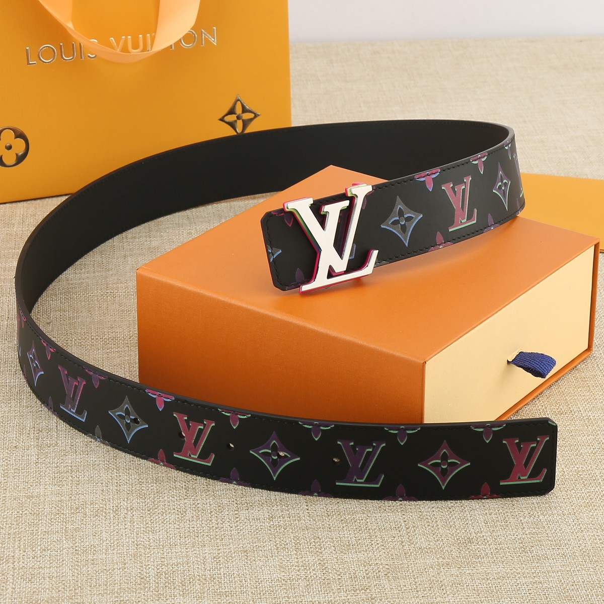 Louis Vuitton Male Basic Belt Cow Leather 40cm-s-m-l