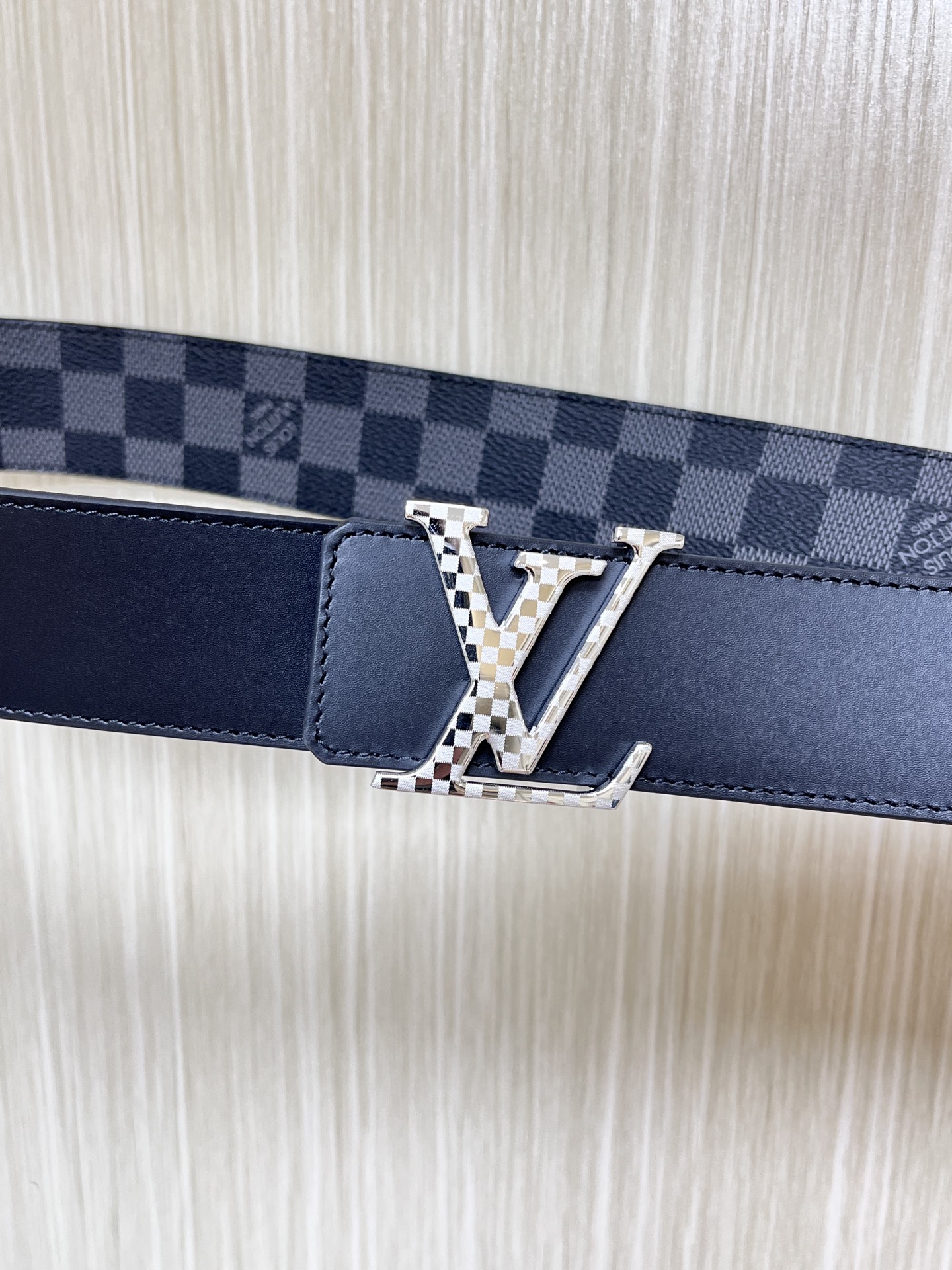 Louis Vuitton Male Basic Belt Cow Leather L