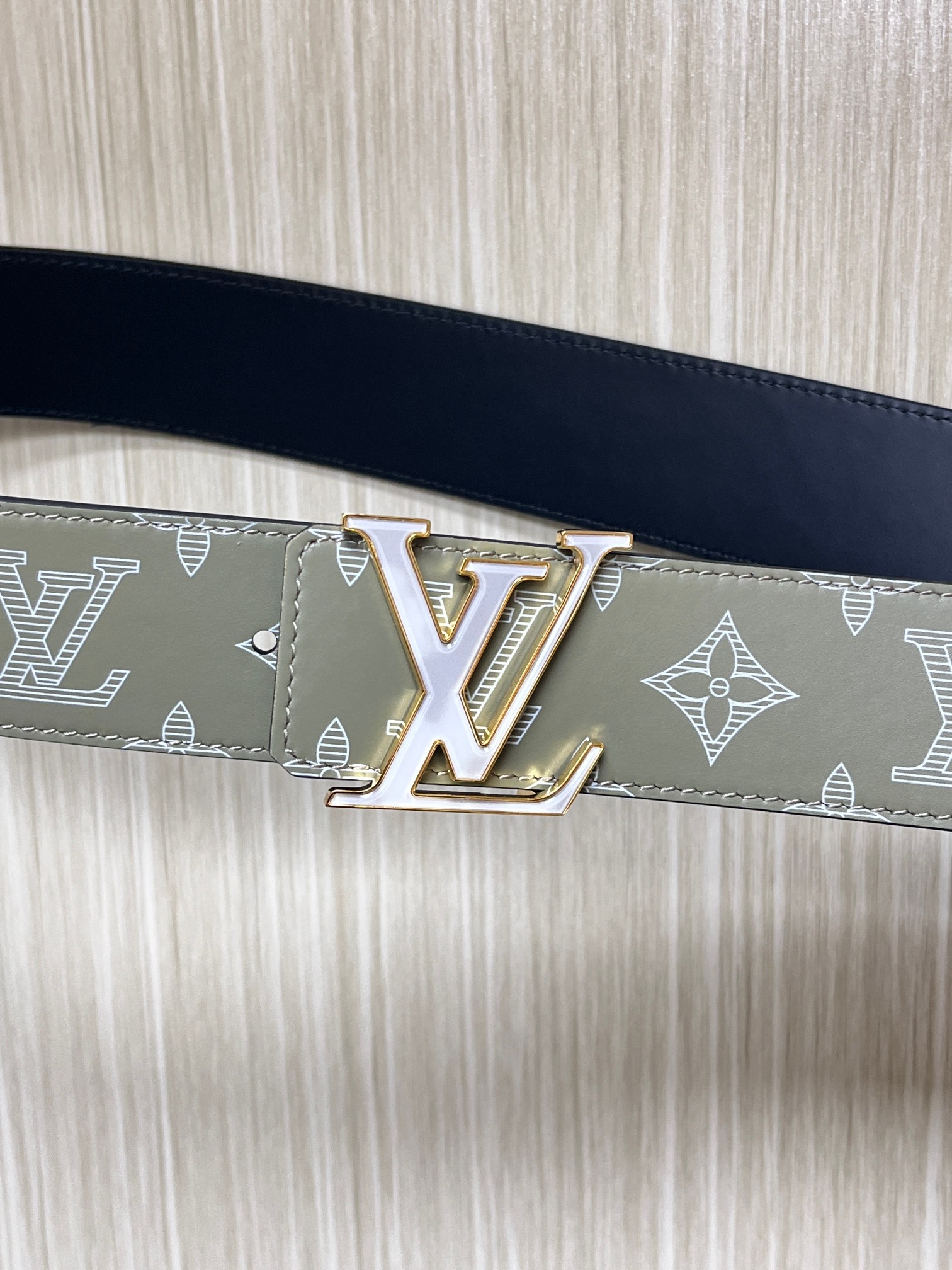 Louis Vuitton Male Basic Belt Cow Leather L
