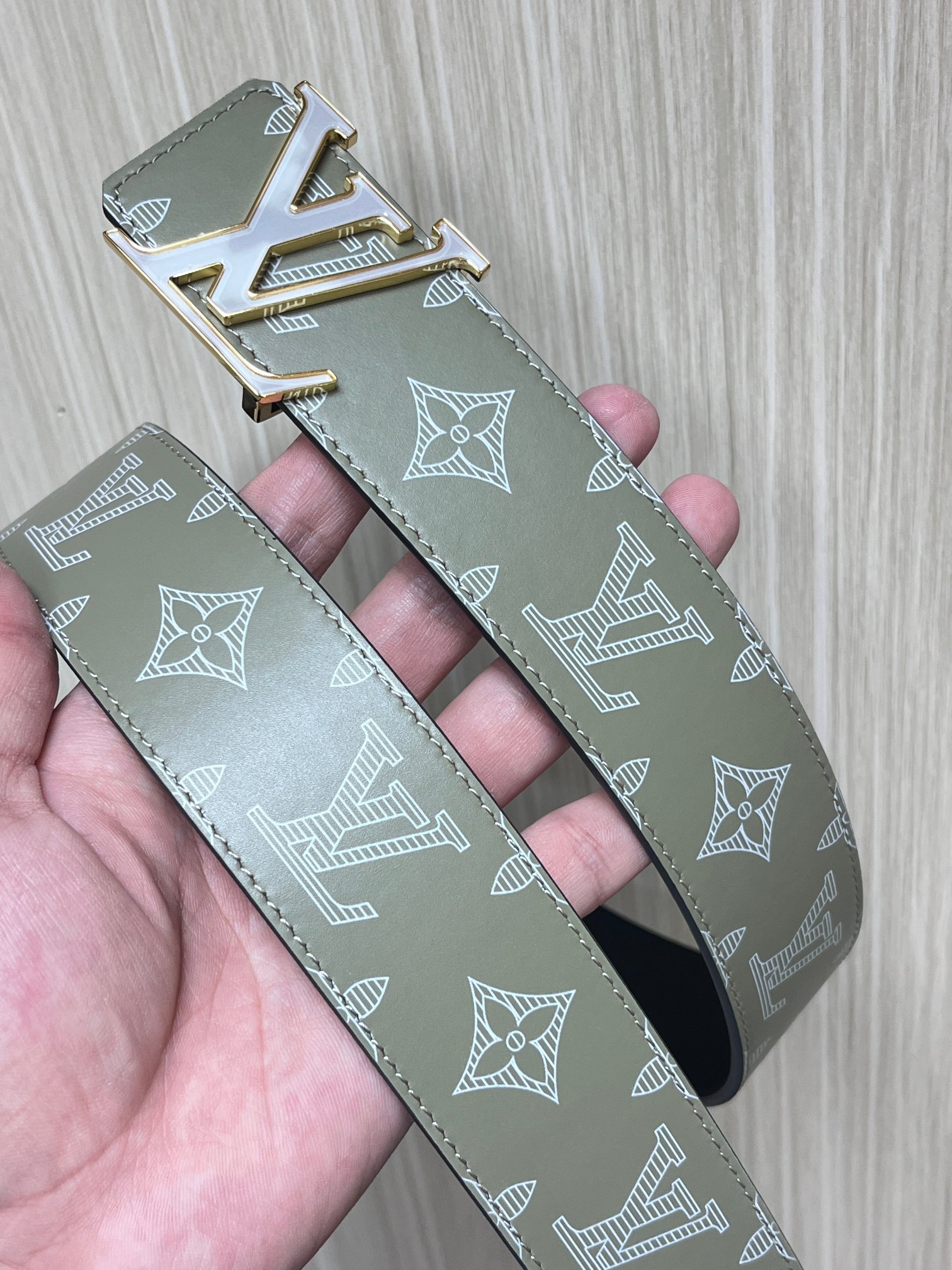 Louis Vuitton Male Basic Belt Cow Leather L