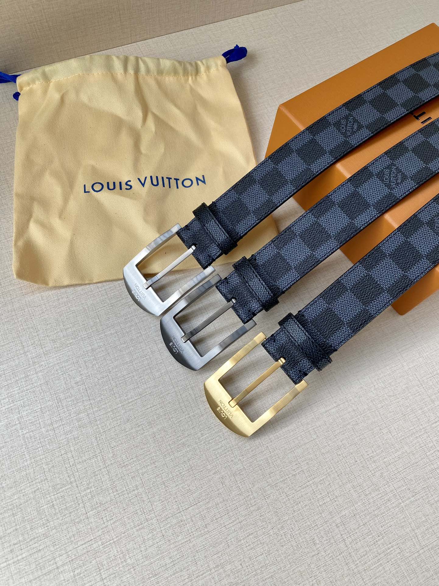Louis Vuitton Male Canvas Belt Canvas M-l