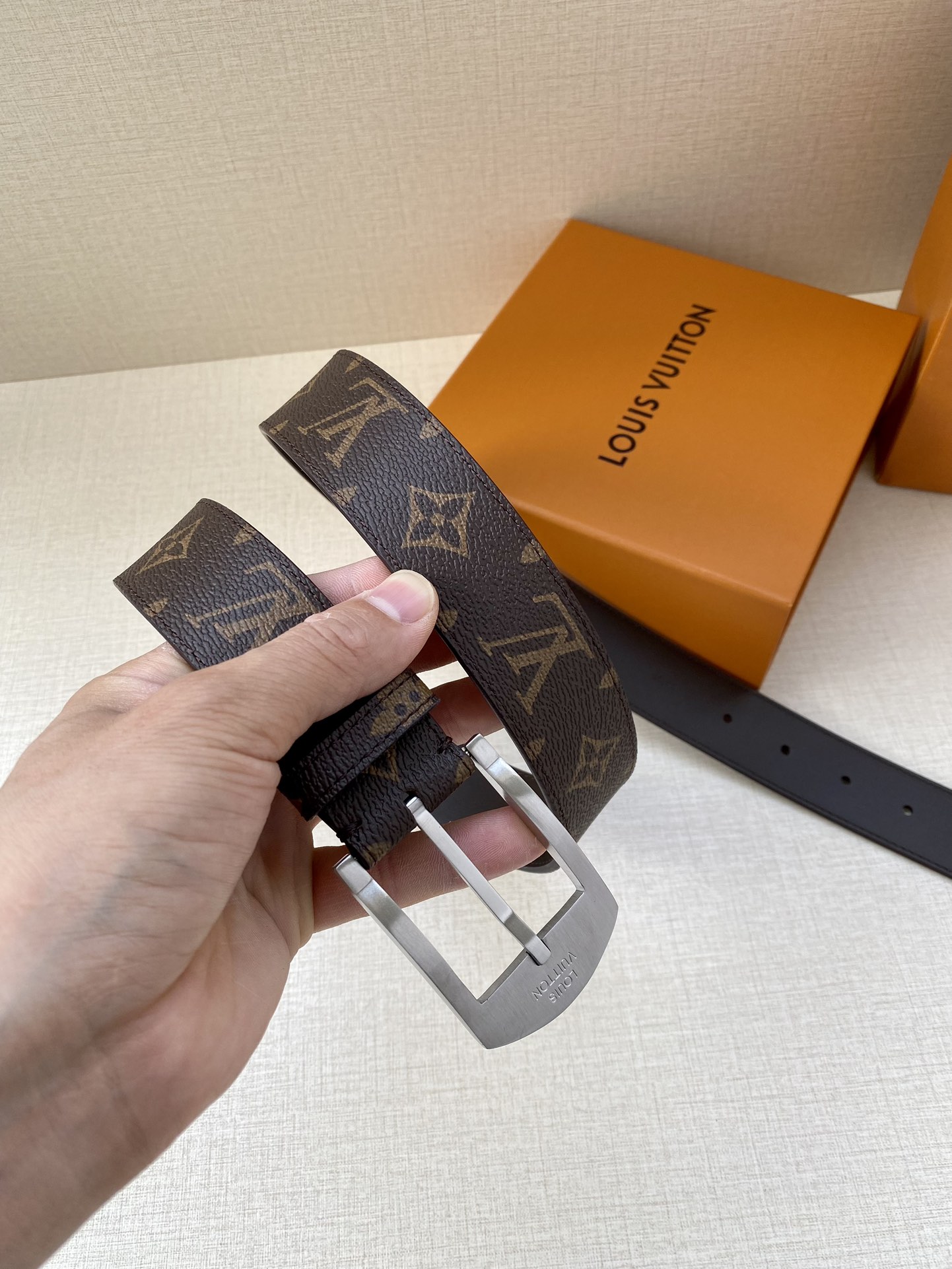 Louis Vuitton Male Canvas Belt Canvas M-l