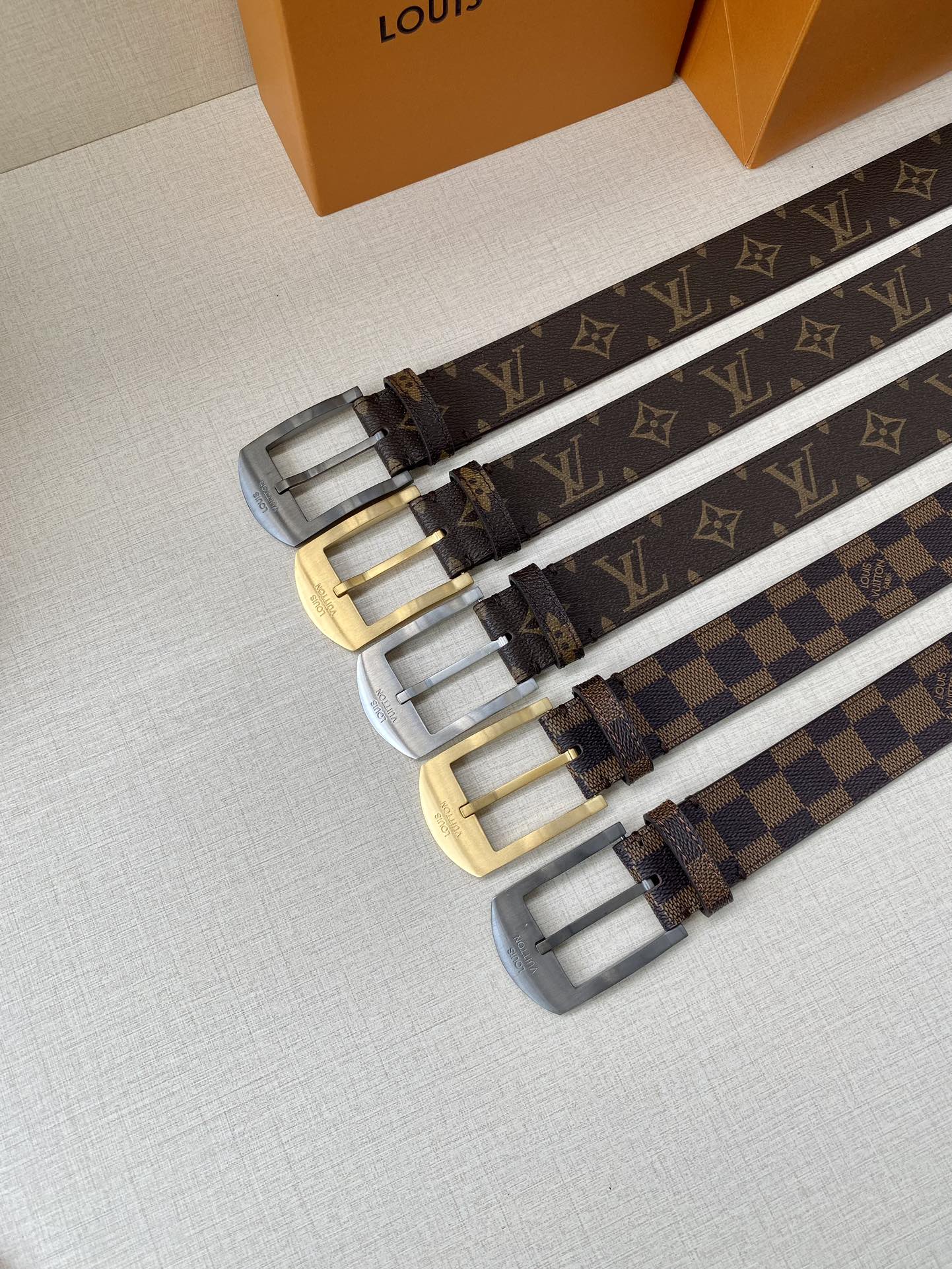 Louis Vuitton Male Canvas Belt Canvas M-l