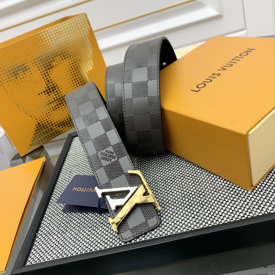 Louis Vuitton Male Leather Belt L