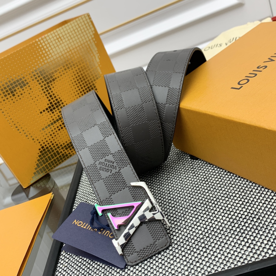 Louis Vuitton Male Leather Belt L