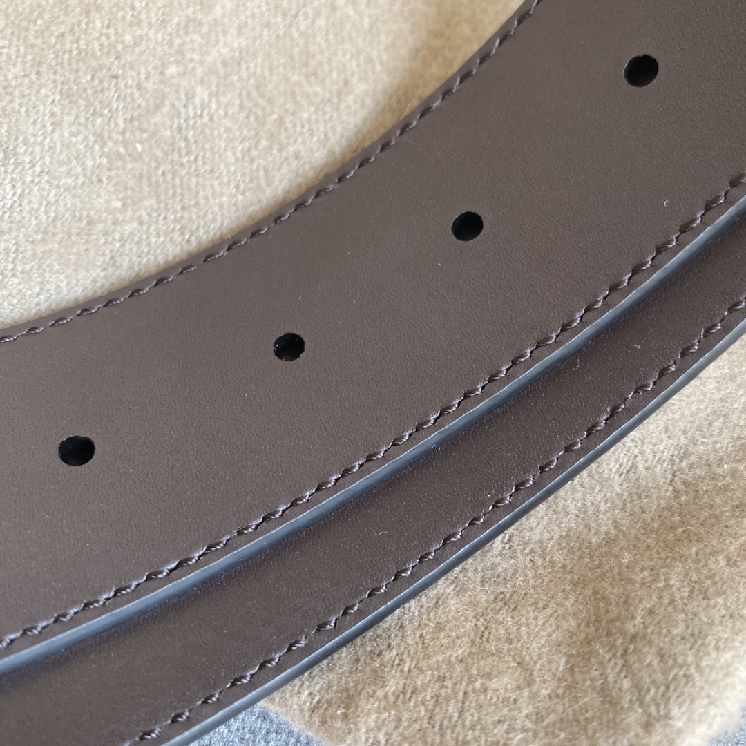 Louis Vuitton Male Basic Belt 40mm-l