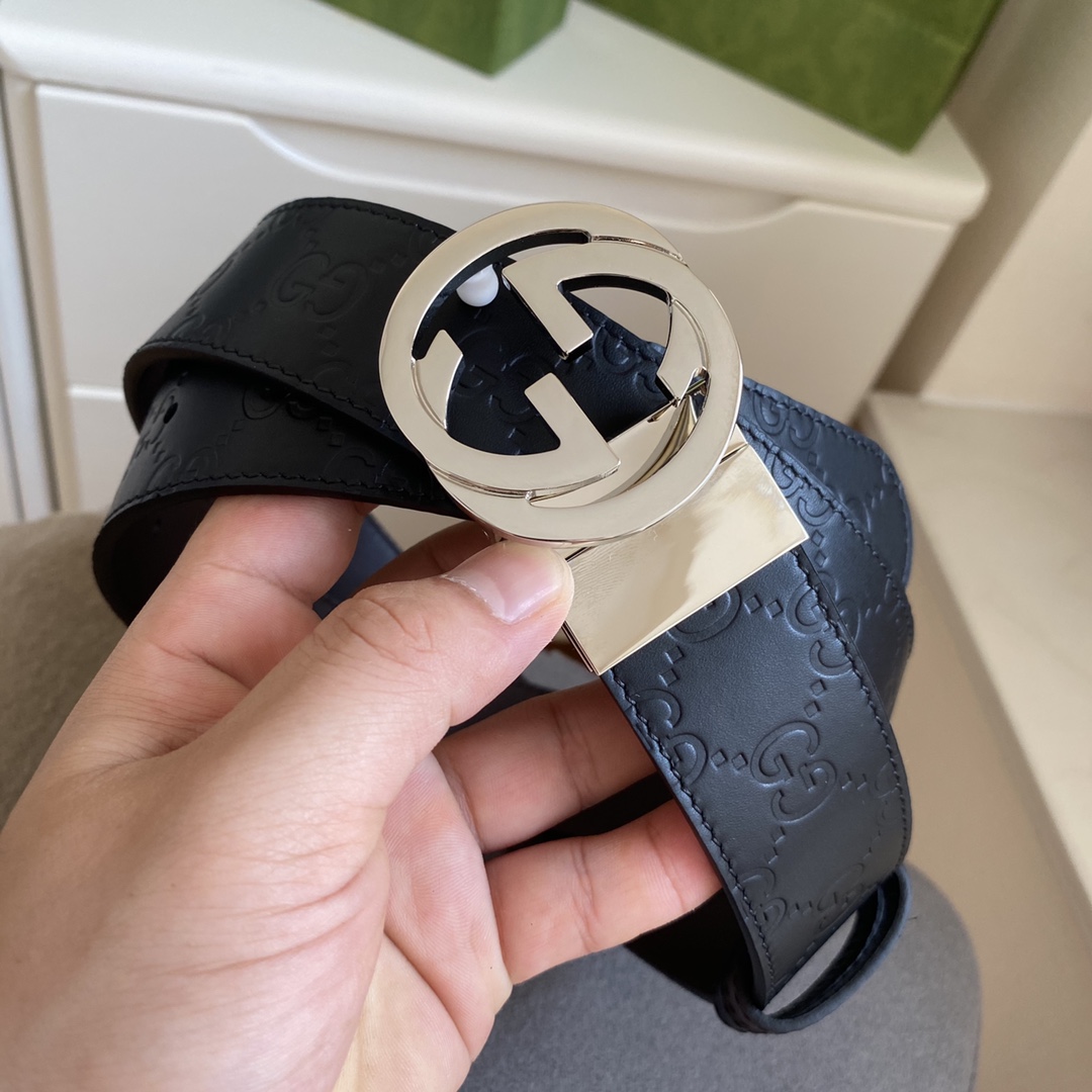 Louis Vuitton Male Basic Belt 40mm-l