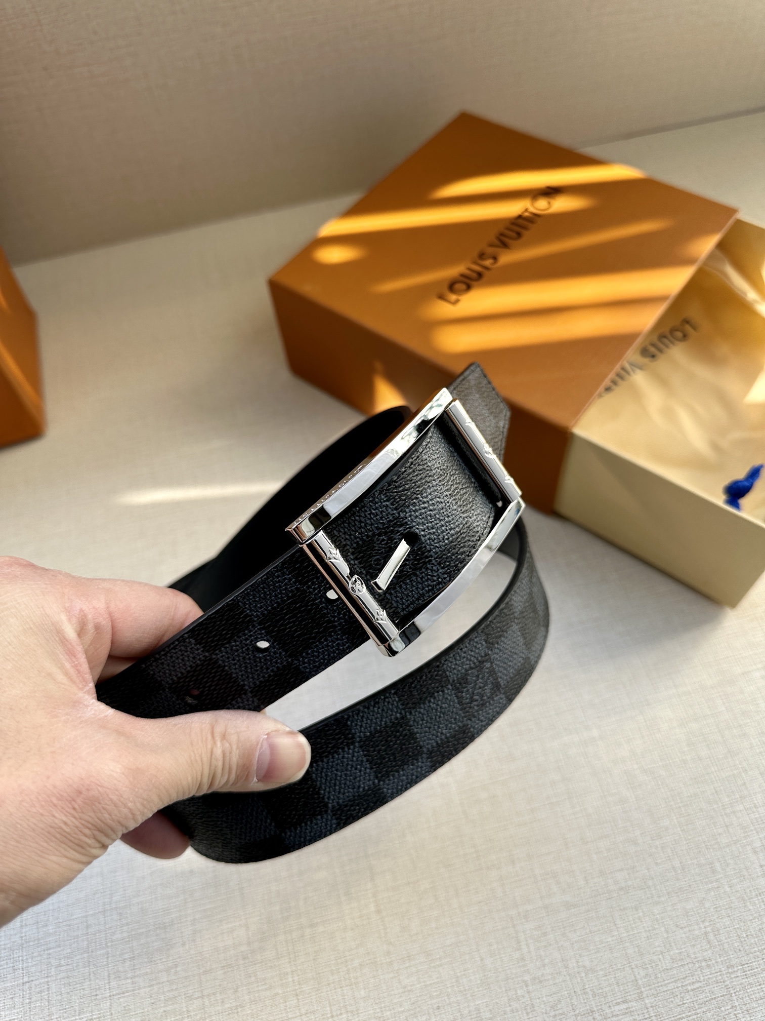 Louis Vuitton Male Pin Buckle Belt Cow Leather S-m-l