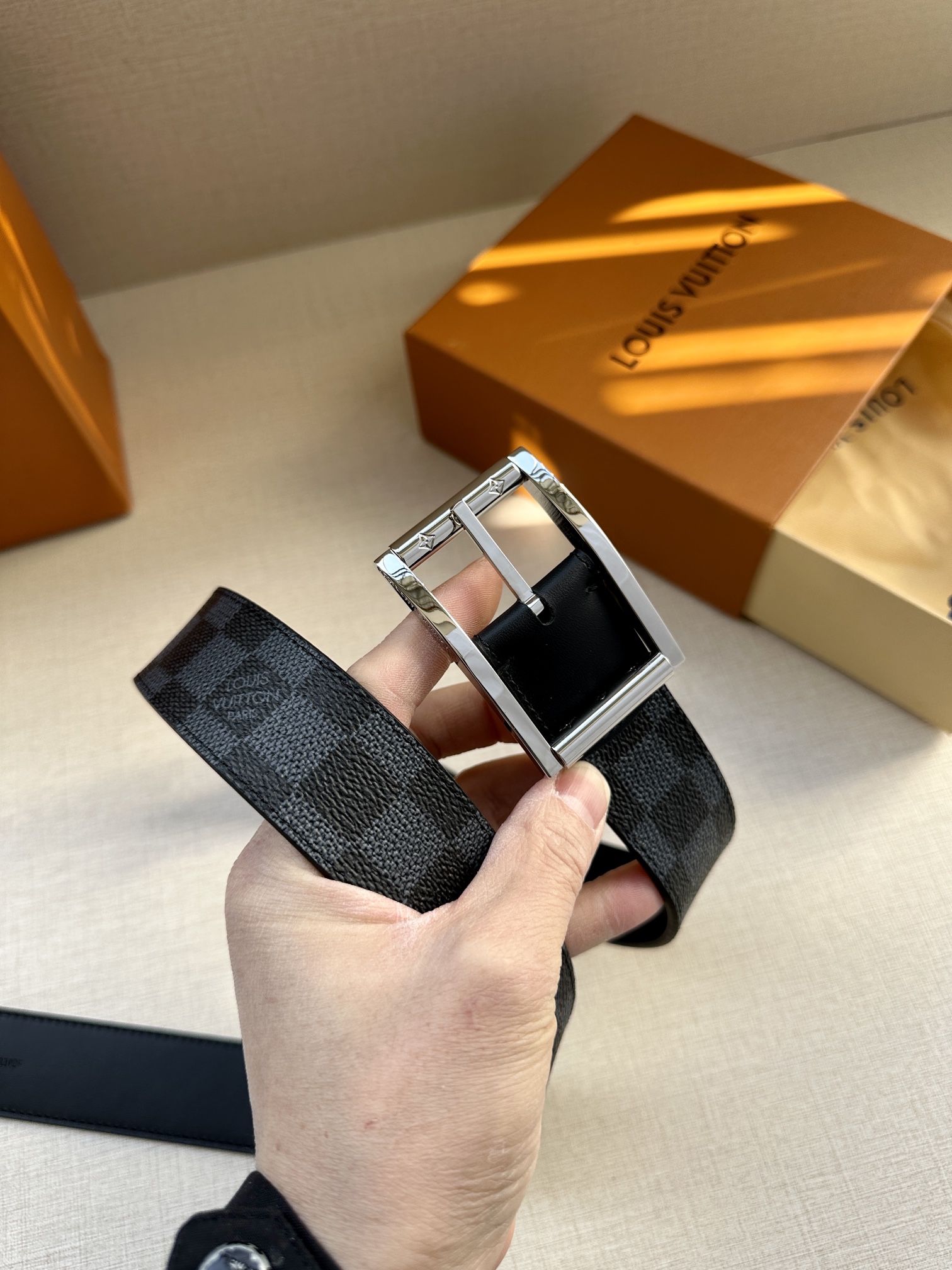 Louis Vuitton Male Pin Buckle Belt Cow Leather S-m-l