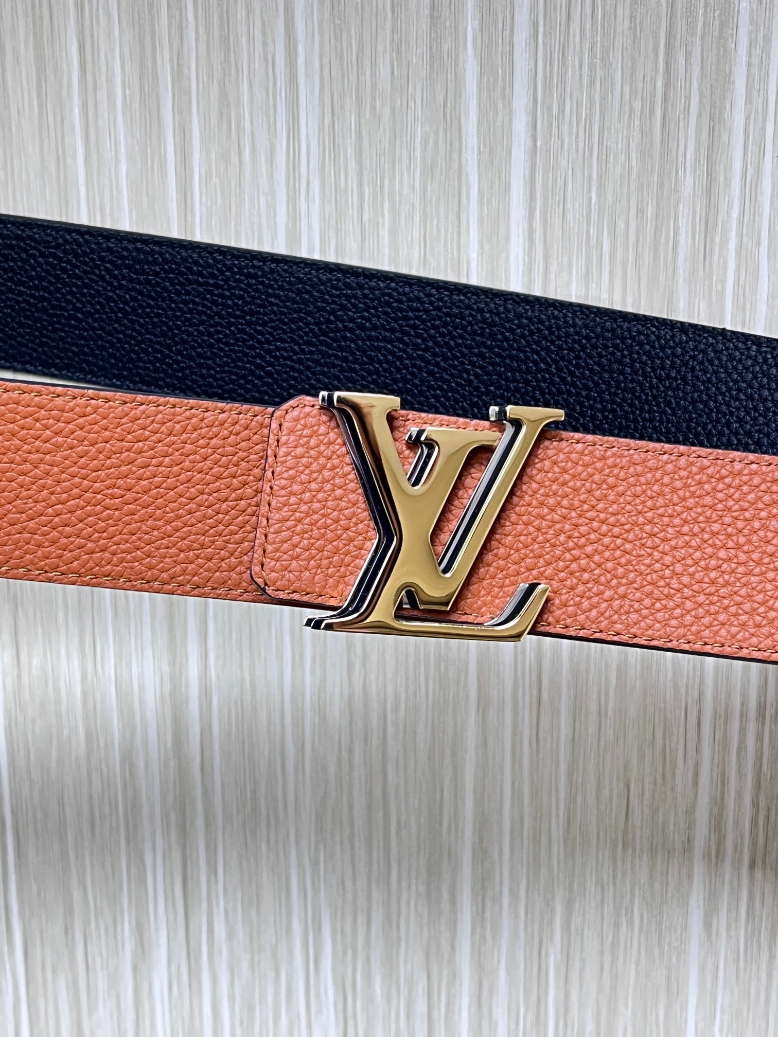Louis Vuitton Male Leather Belt Top Grain Leather Gray L