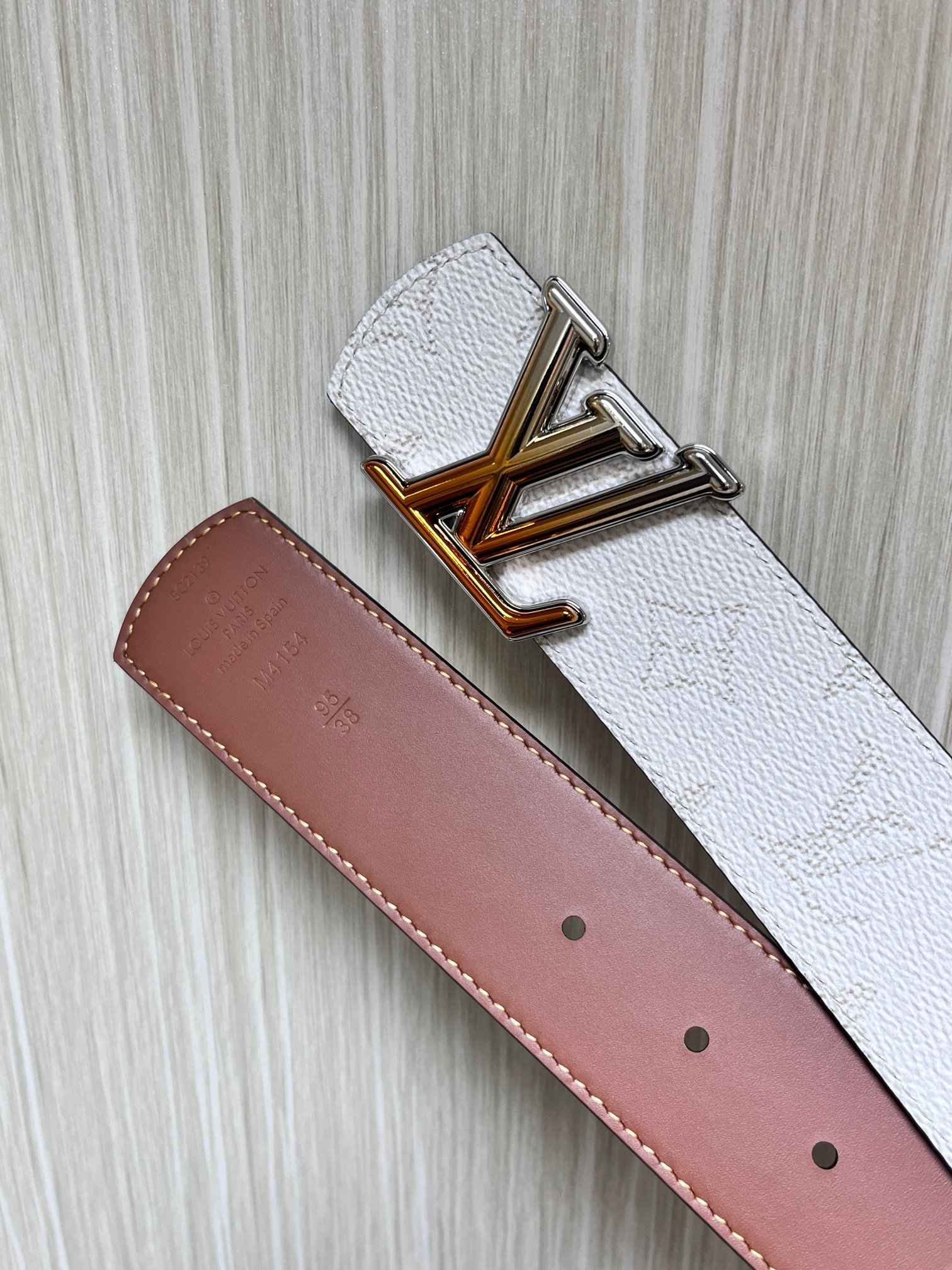 Louis Vuitton Male Basic Belt Cow Leather Coffee L