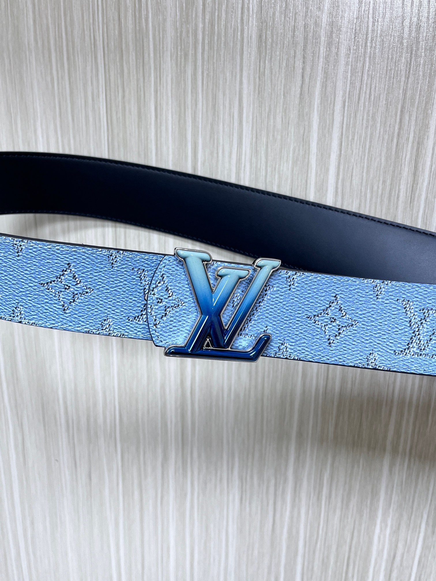Louis Vuitton Male Basic Belt Cow Leather Coffee L