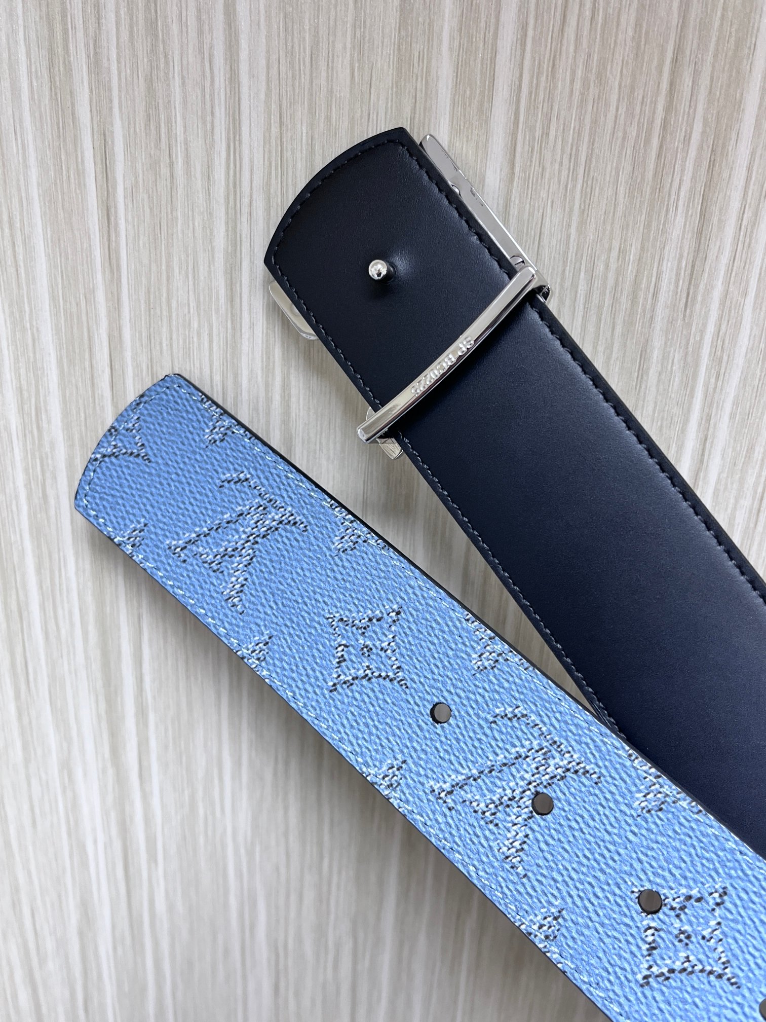 Louis Vuitton Male Basic Belt Cow Leather Coffee L